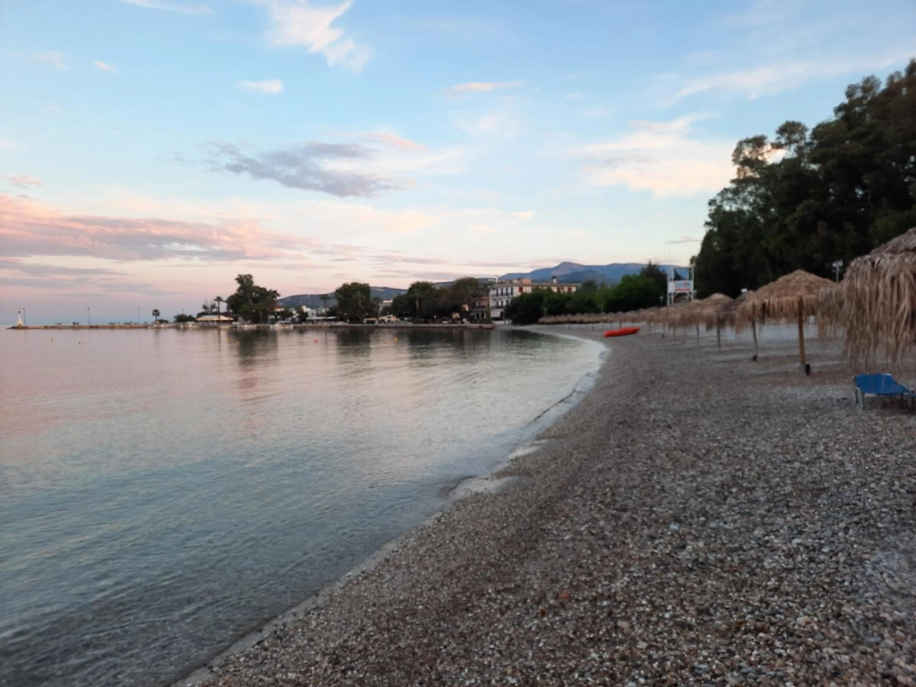 Beach in O Xenonas Ton Mylon