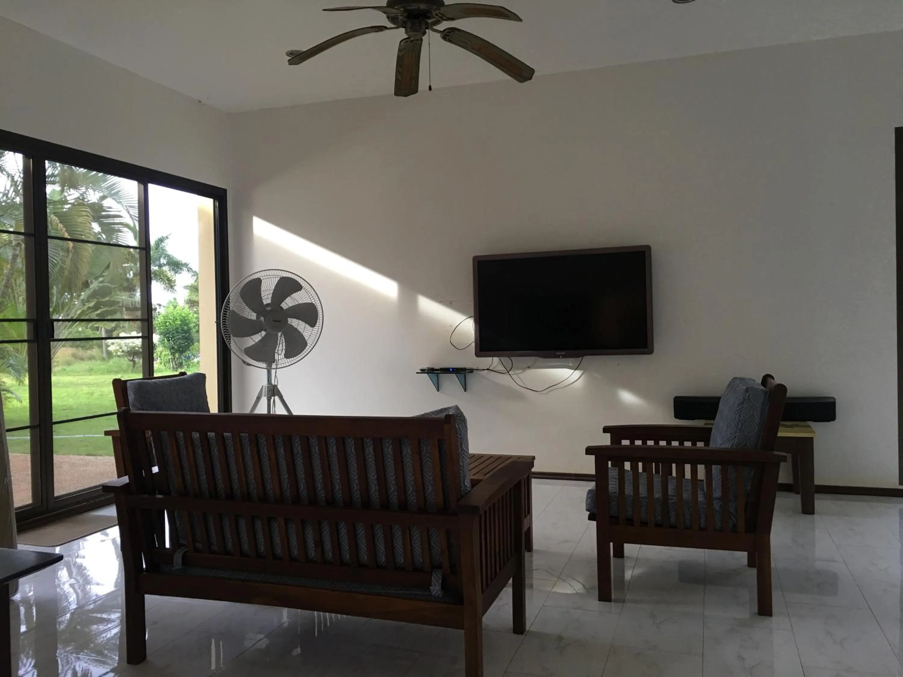 TV and multimedia in Sleep Soundly By The Sea