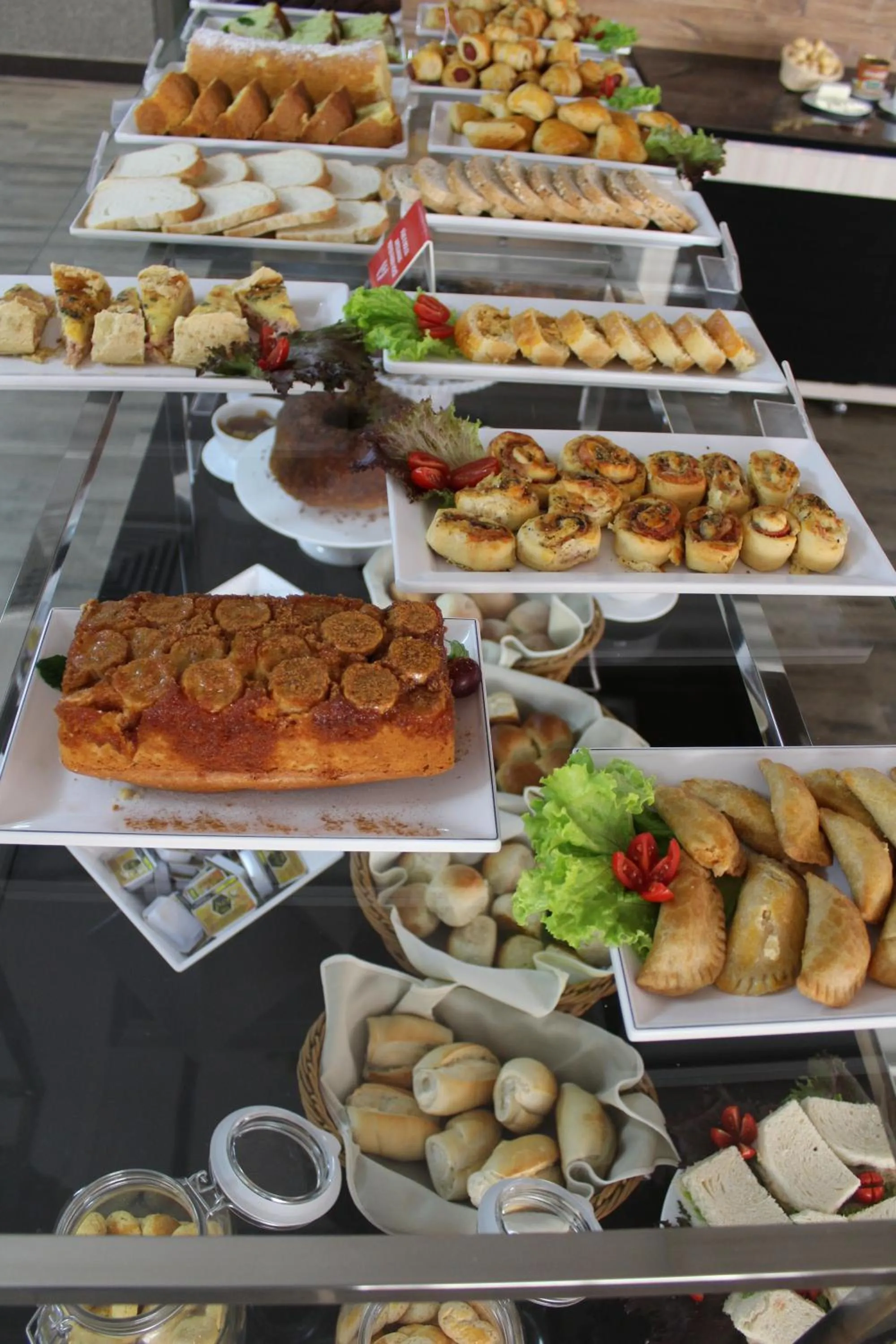 Restaurant/places to eat in Bristol Viçosa Hotel