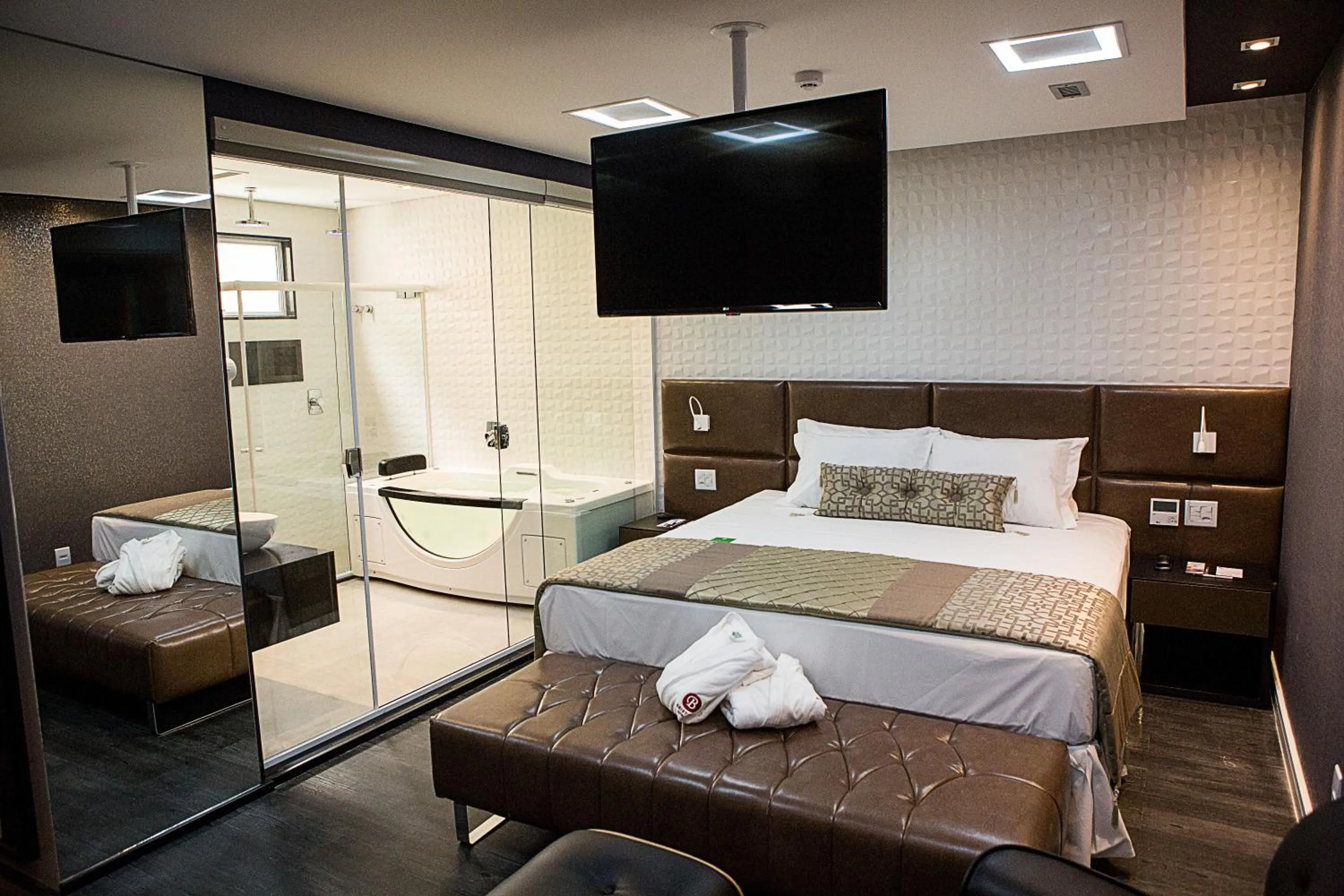 Bed in Bristol Viçosa Hotel