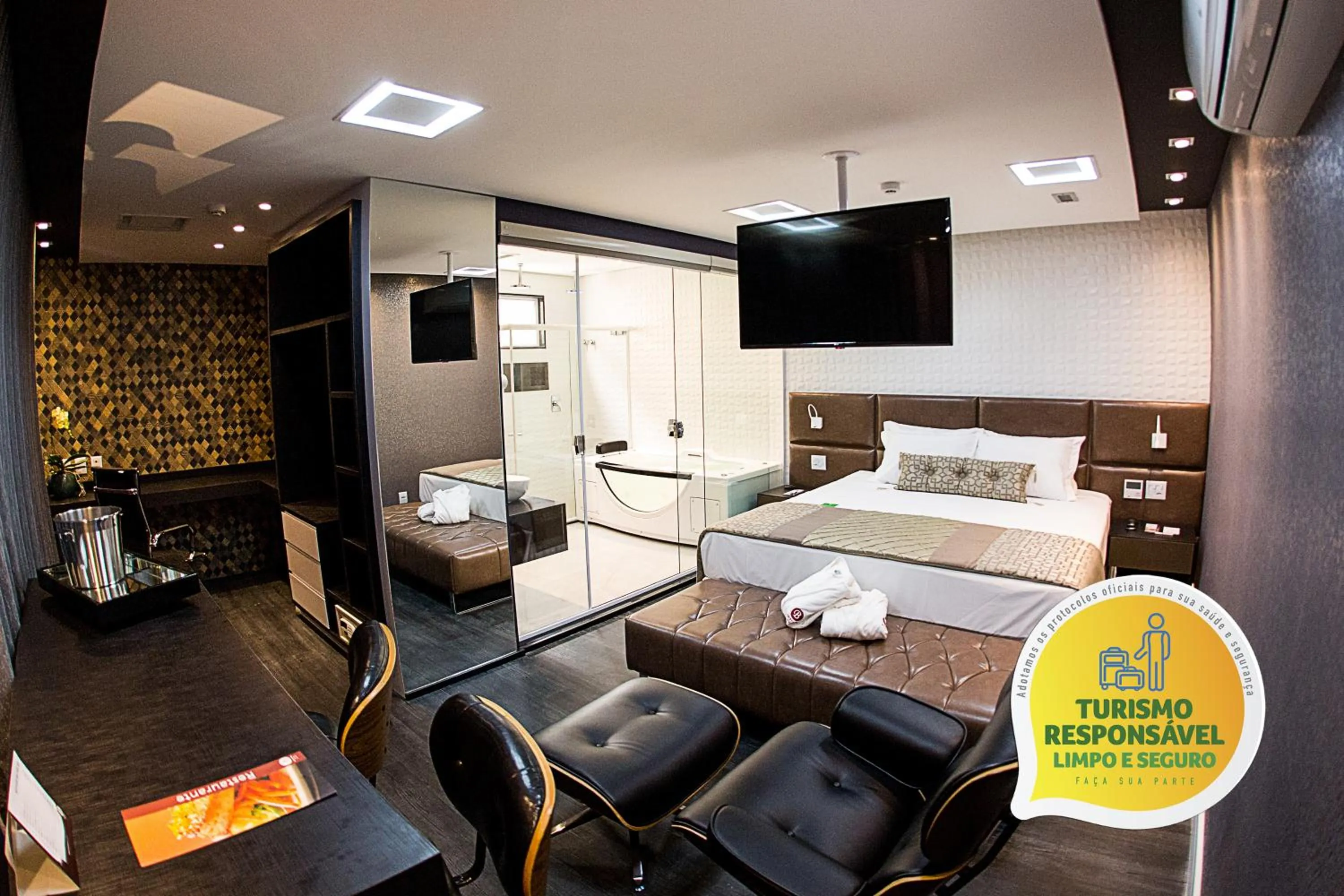 Bed in Bristol Viçosa Hotel