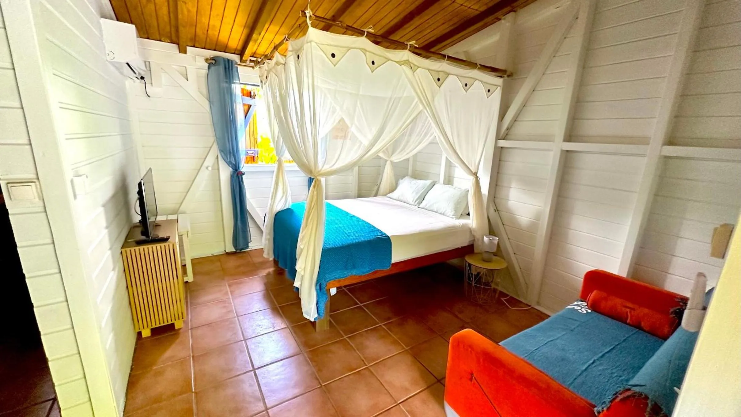 Bed in Gite LES CALEBASSIERS