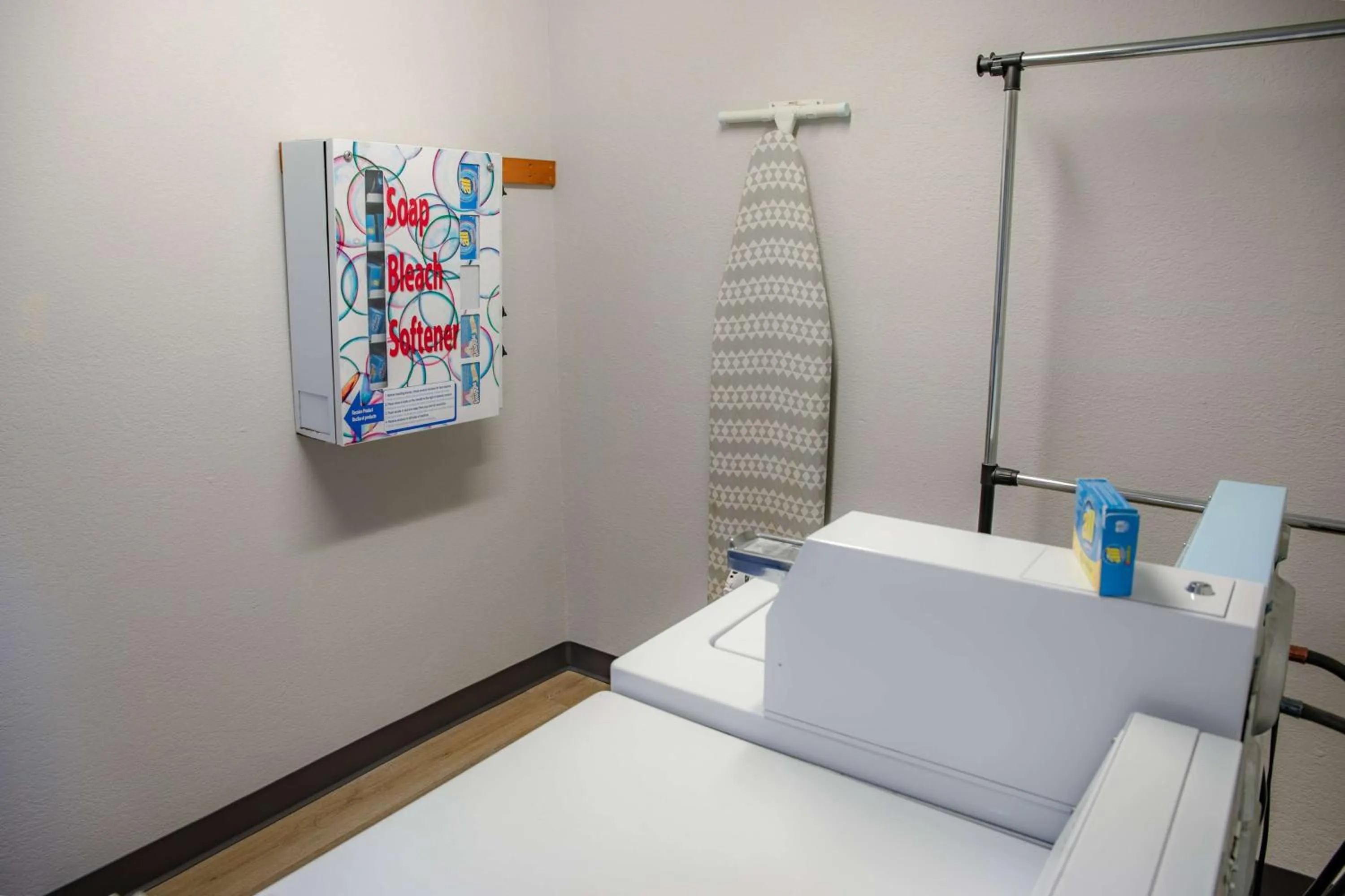 On site, Bed in Microtel Inn & Suites by Wyndham Kingsland Naval Base I-95