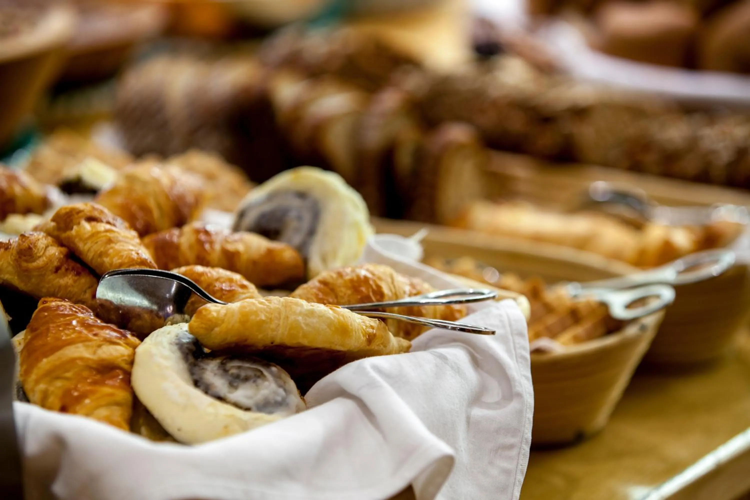 Buffet breakfast in Landhotel Tirolerhof - Wildschönau - PREMIUM Card im Sommer