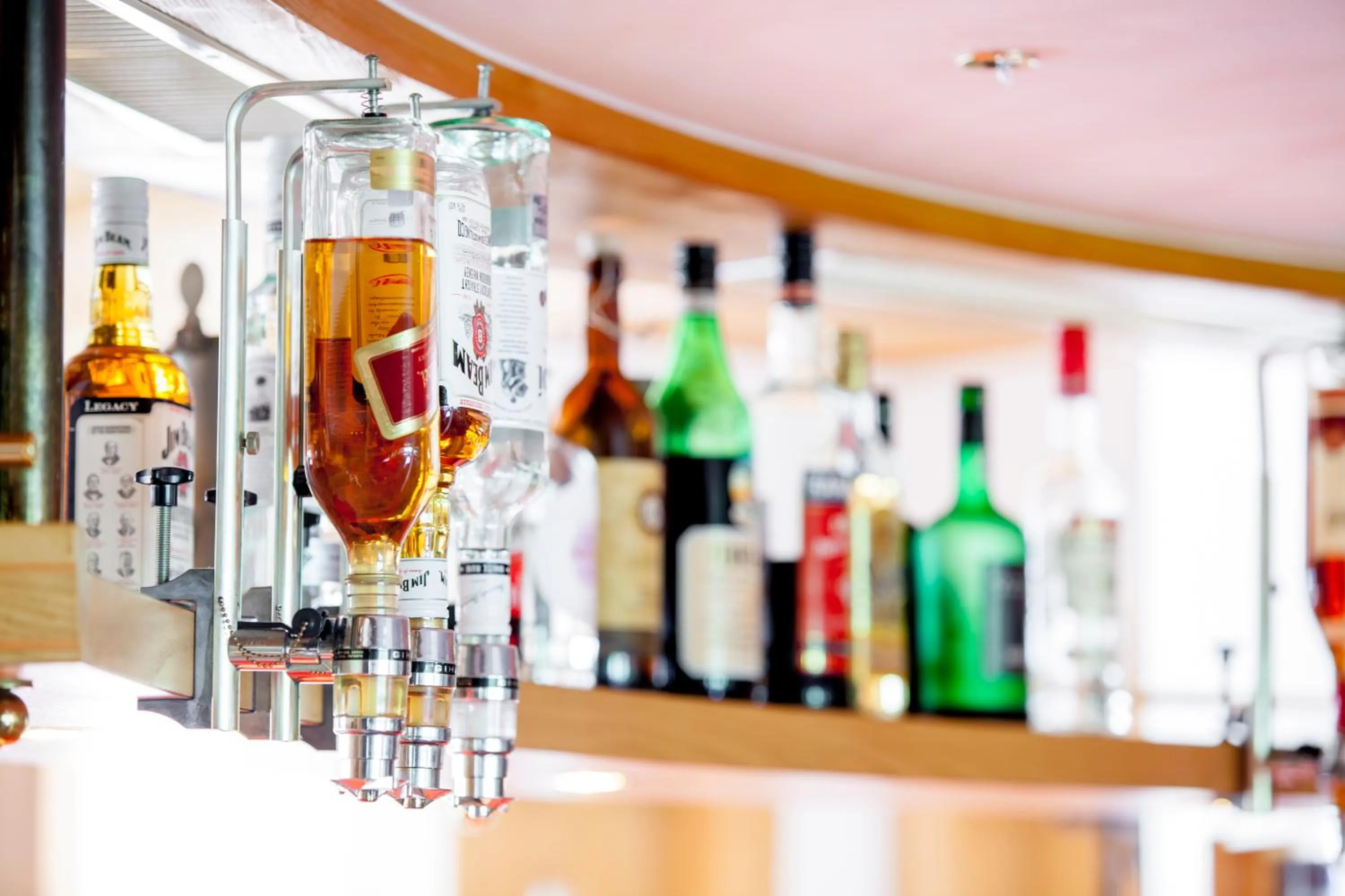 Lounge or bar in Landhotel Tirolerhof - Wildschönau - PREMIUM Card im Sommer