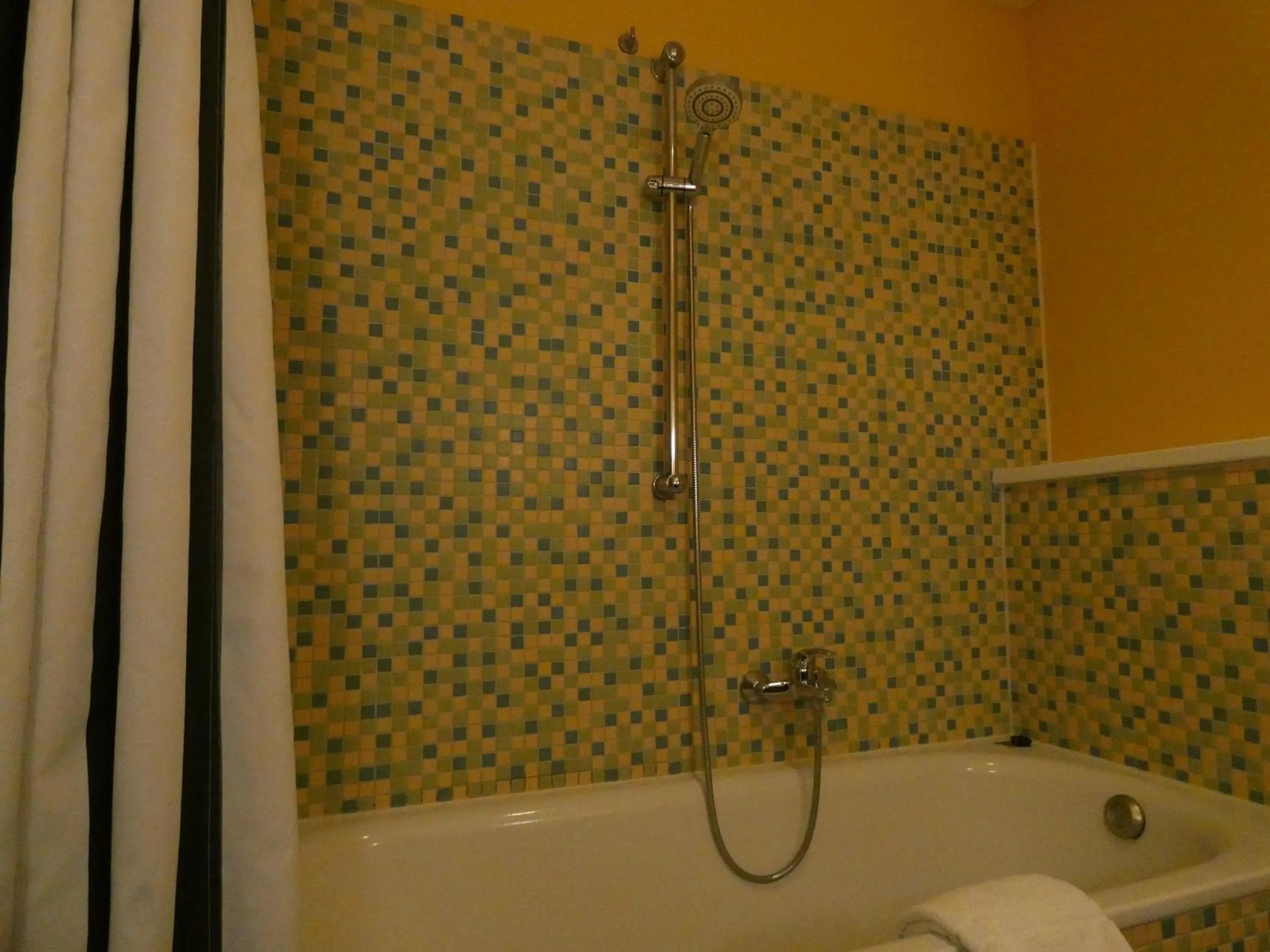 Bathroom in NP Hotel Schweriner Hof