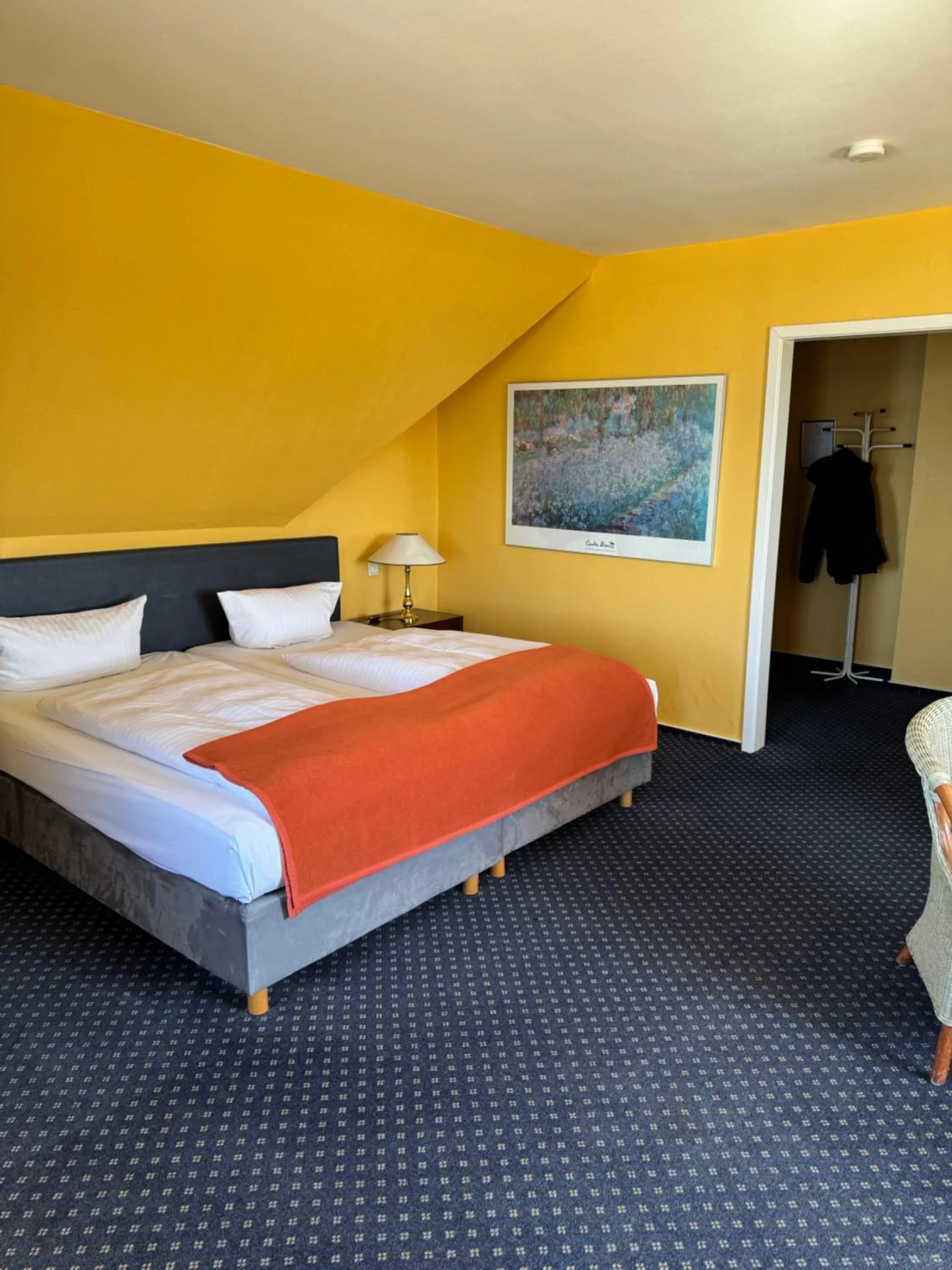 Bed in Hotel Schweriner Hof