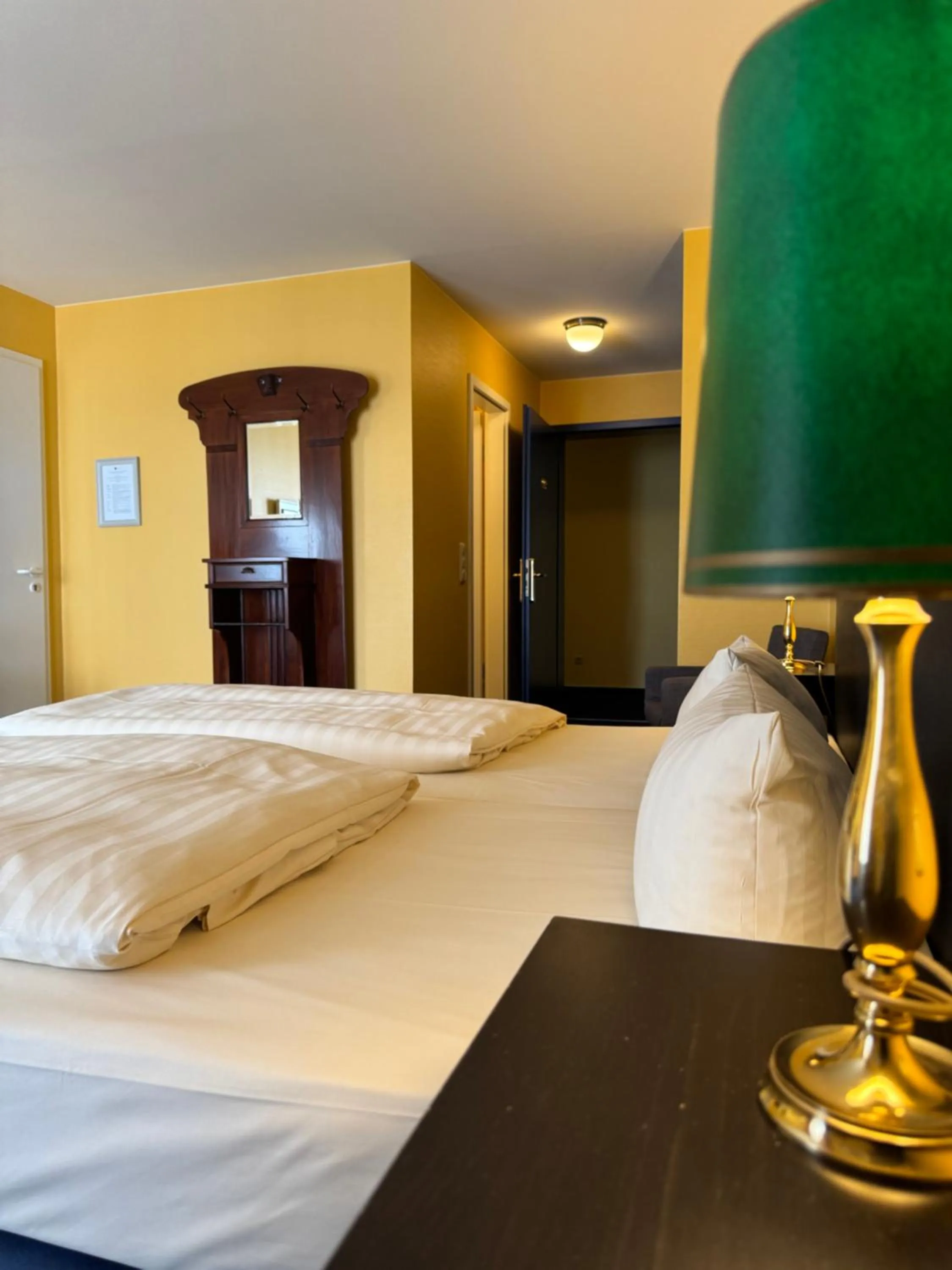 Bed in Hotel Schweriner Hof