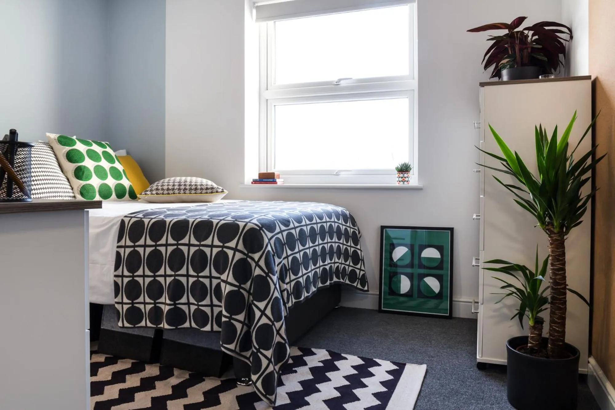 Bed in Roseland House