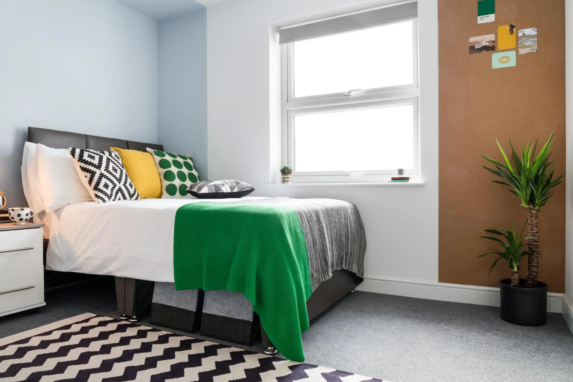 Bed in Roseland House