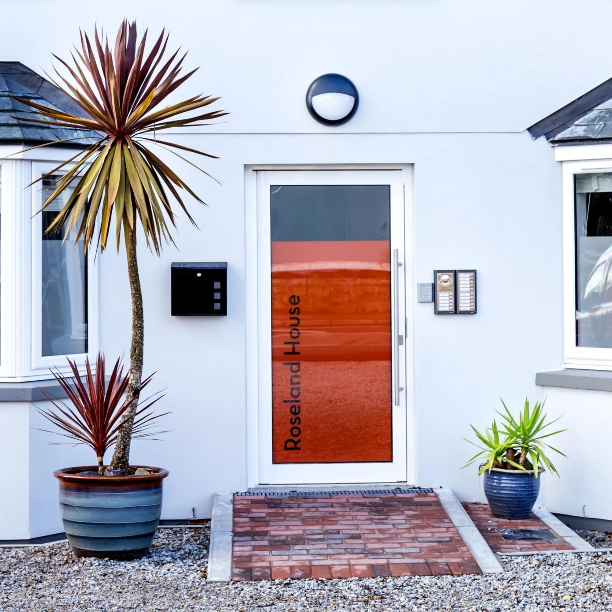 Property building in Roseland House