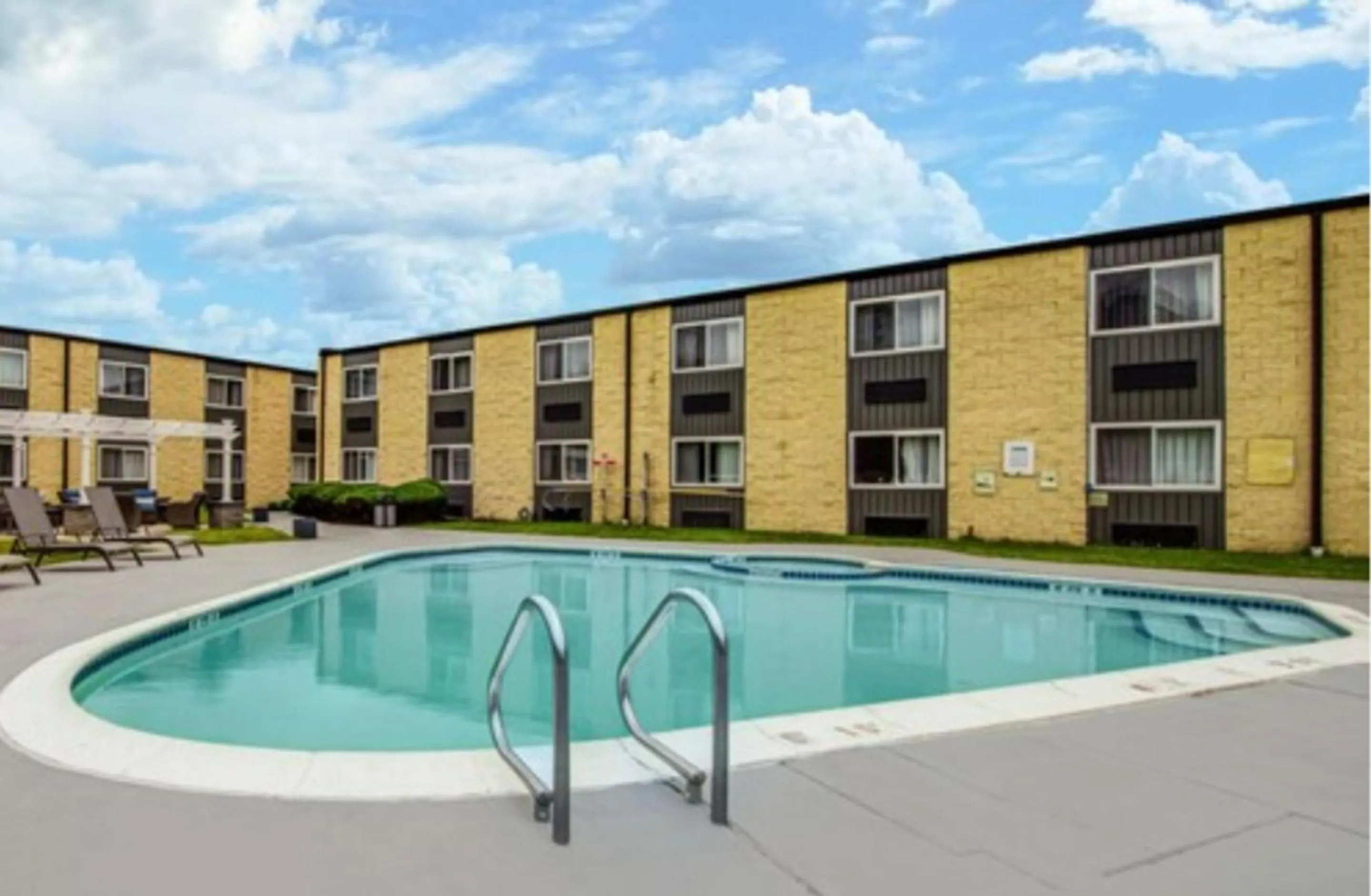 Swimming pool in SureStay Plus Hotel by Best Western McGuire AFB Jackson