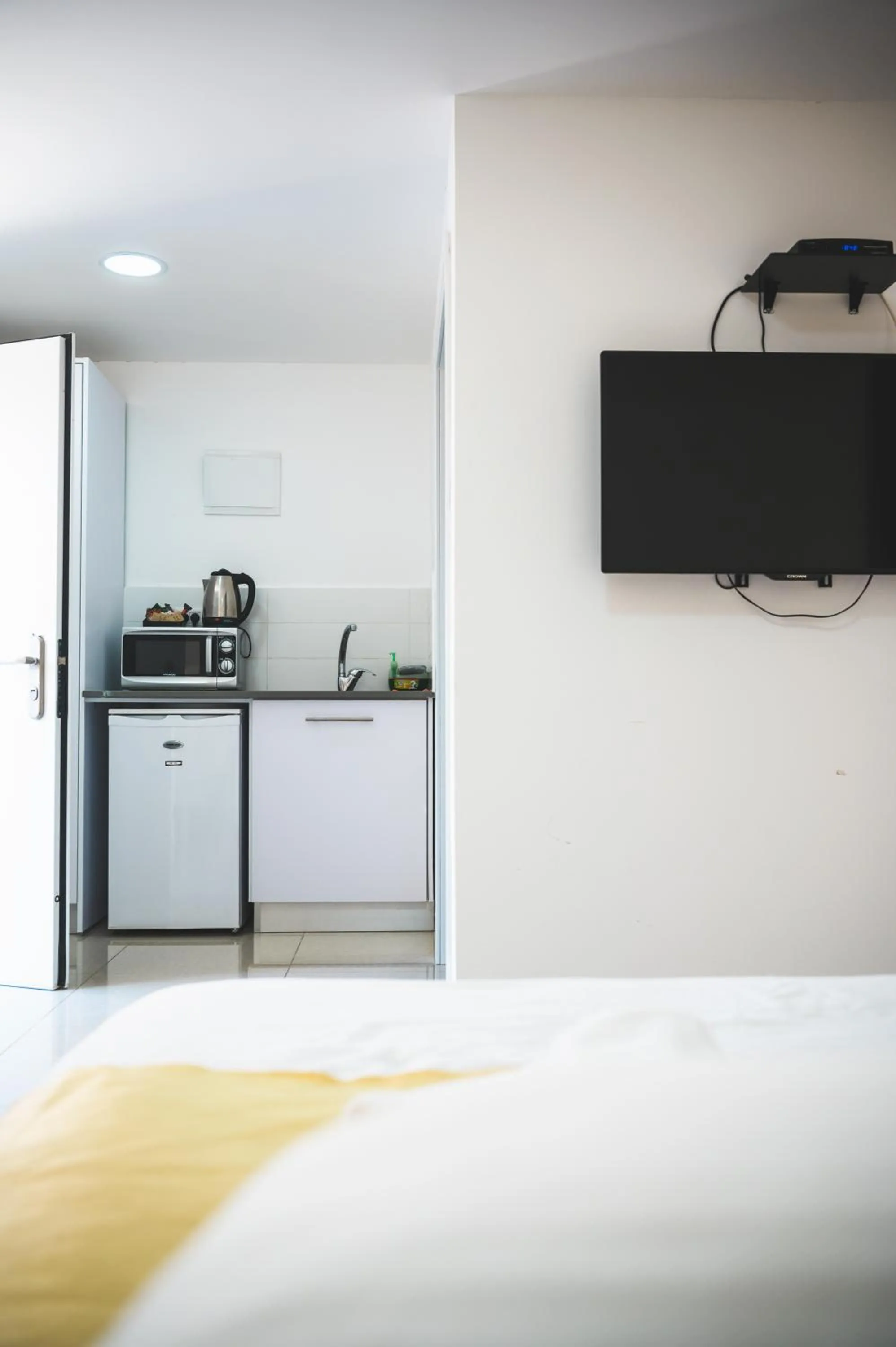 TV and multimedia in Agamim Hotel Ashkelon