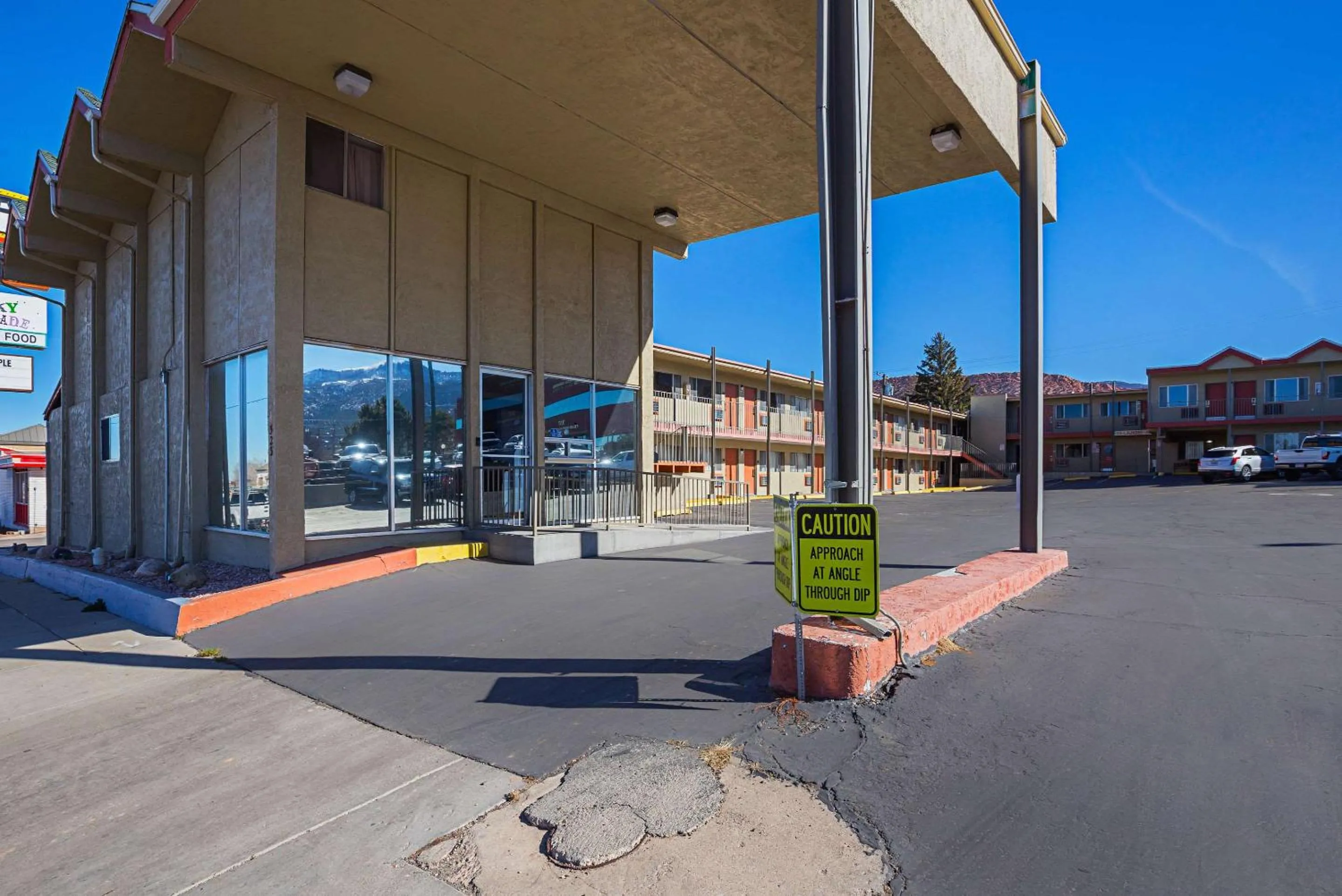 Property building in Rodeway Inn Cedar City