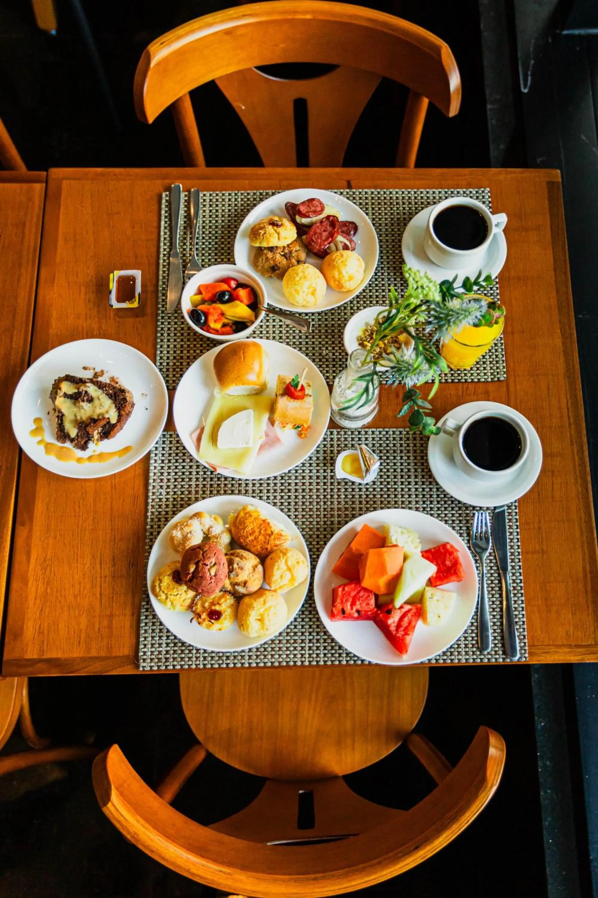 Restaurant/places to eat in Royal Golden Hotel - Savassi