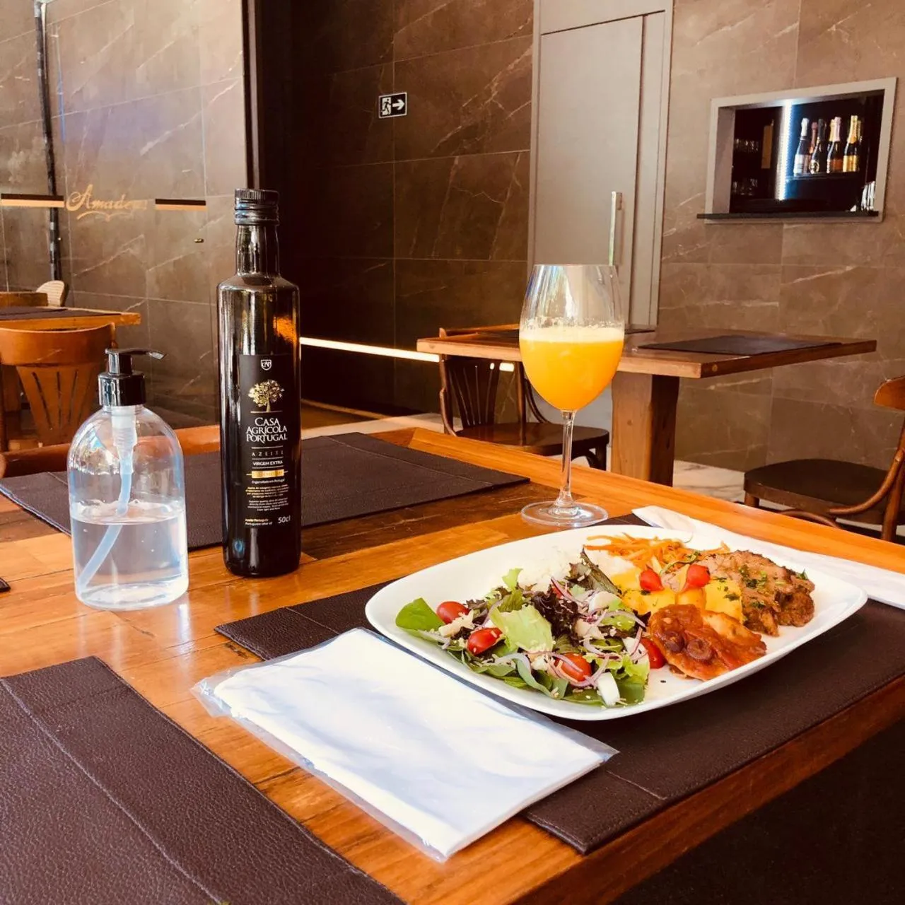 Restaurant/places to eat in Royal Collection Savassi