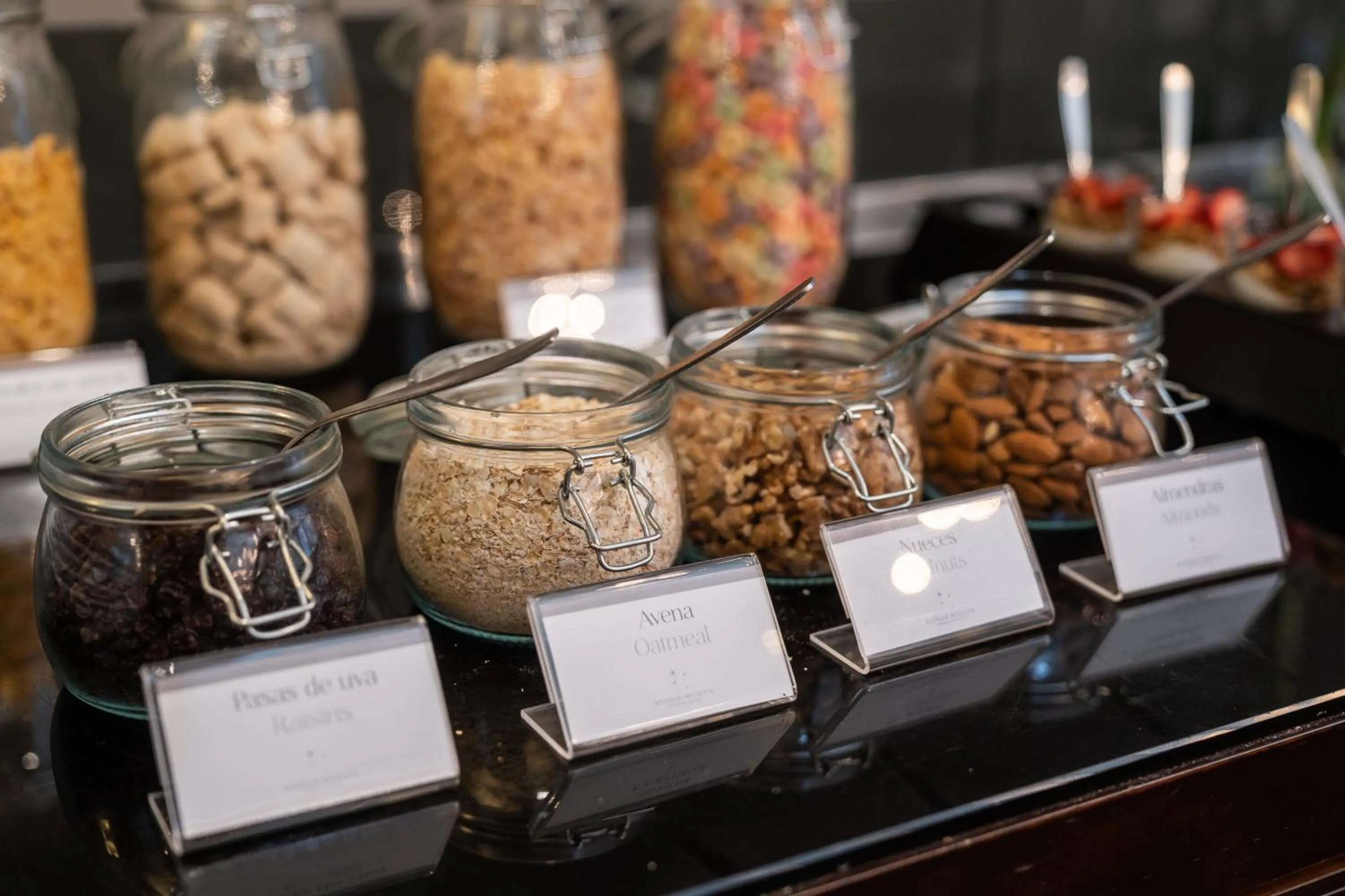 Breakfast in Hotel Intersur Recoleta