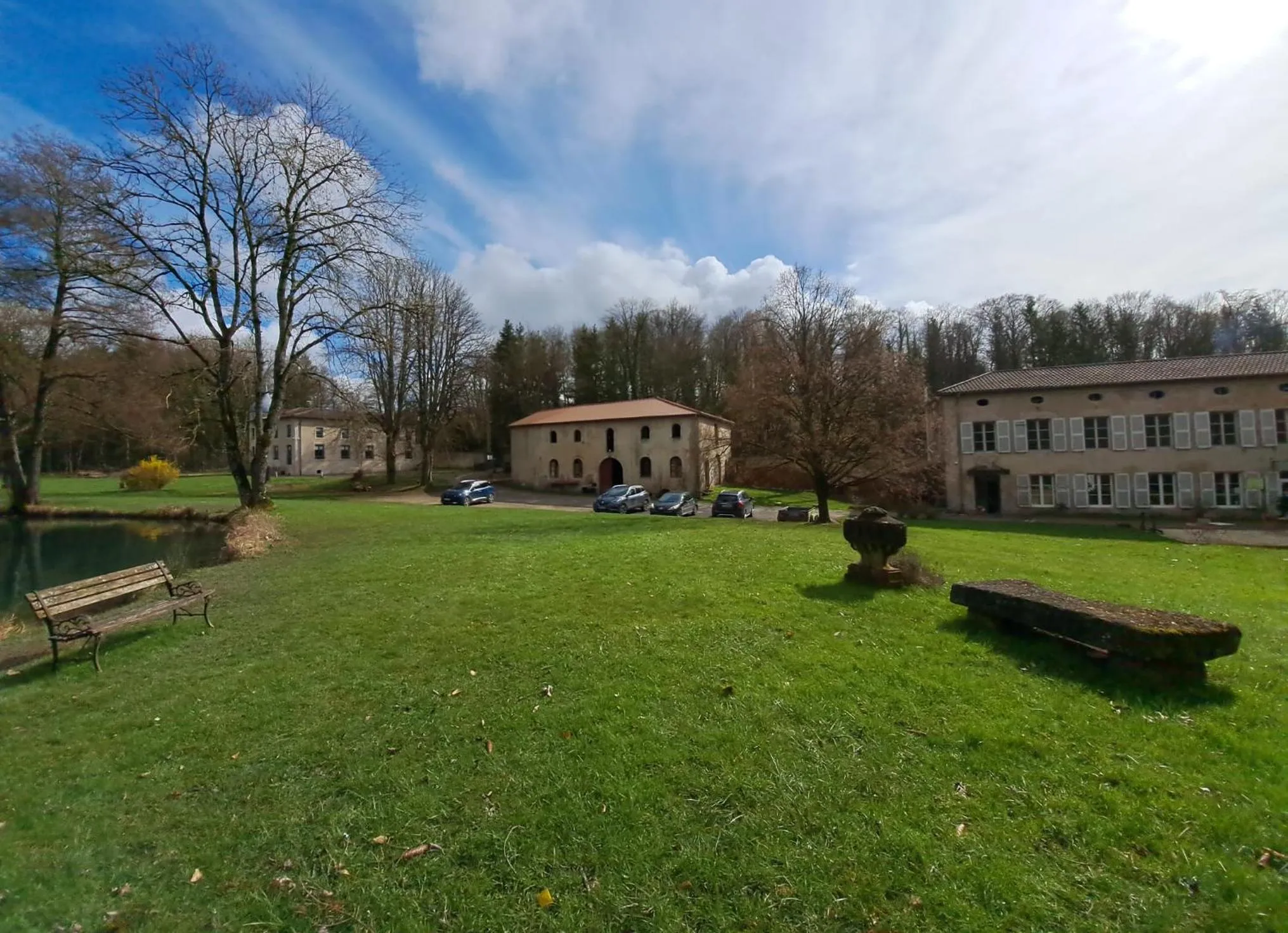 Property building in Lodge Hôtel de Sommedieue Verdun