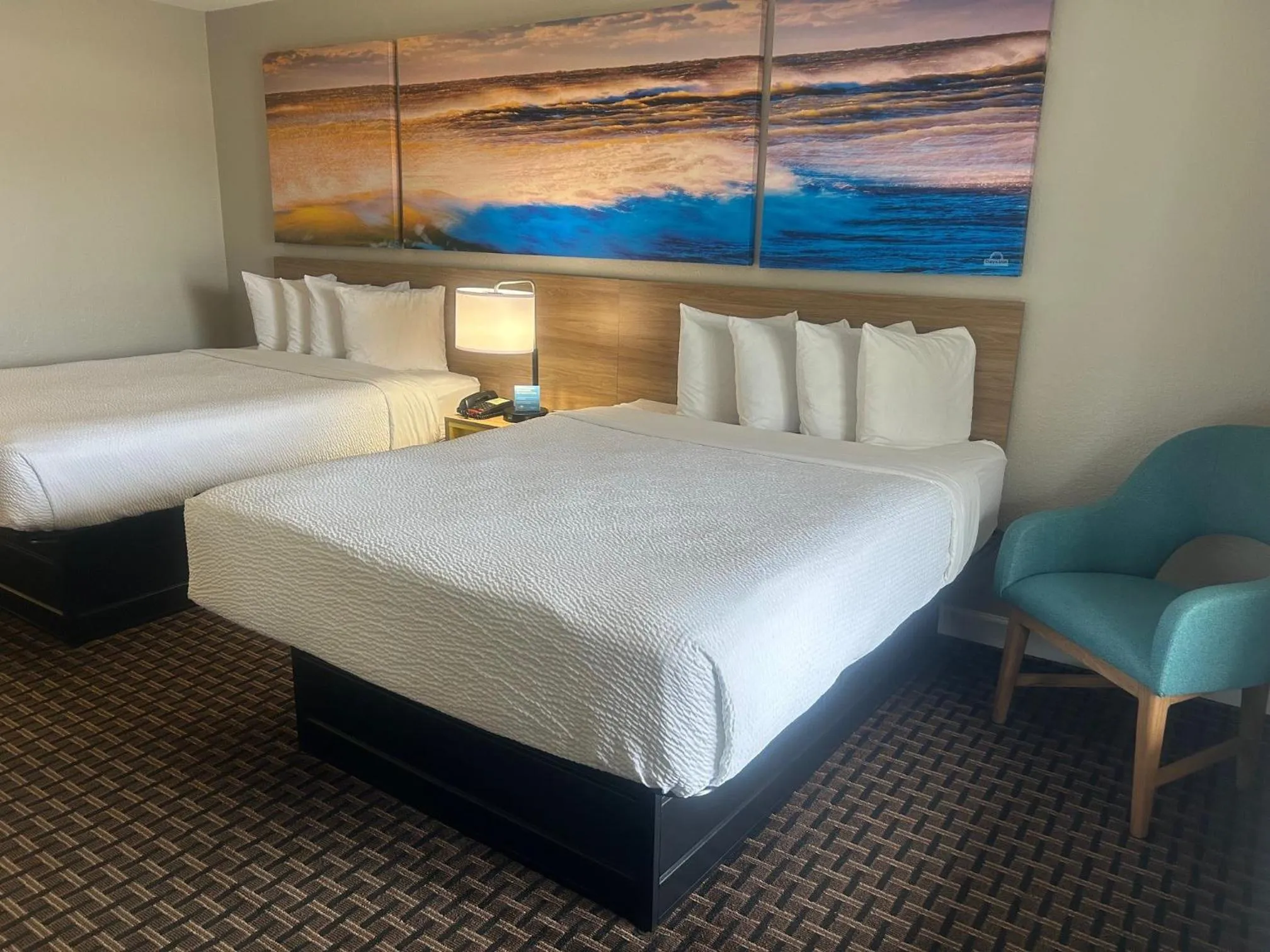 Bed in Days Inn by Wyndham Port Charlotte Town Center