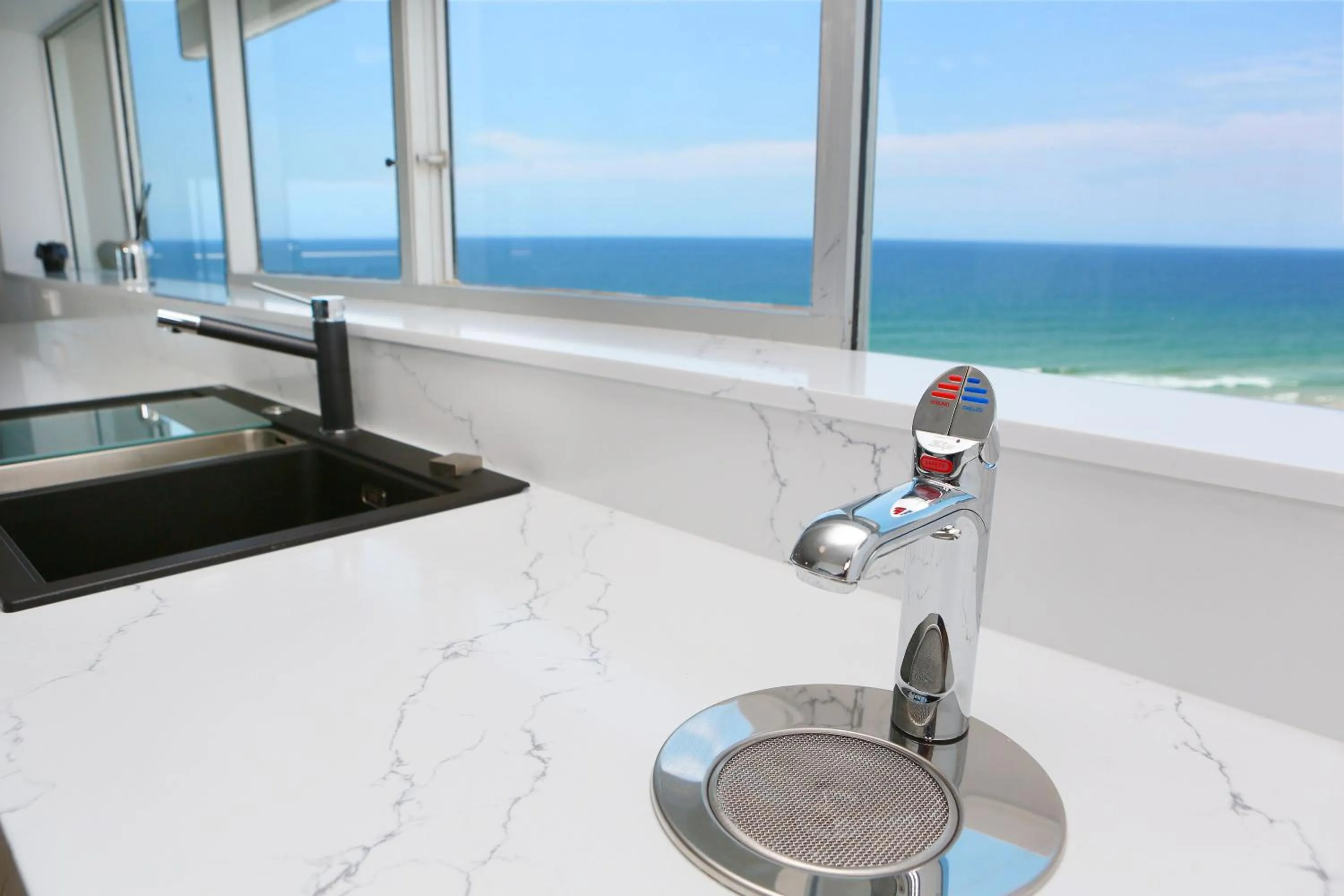 Garden in Narrowneck Court Holiday Apartments