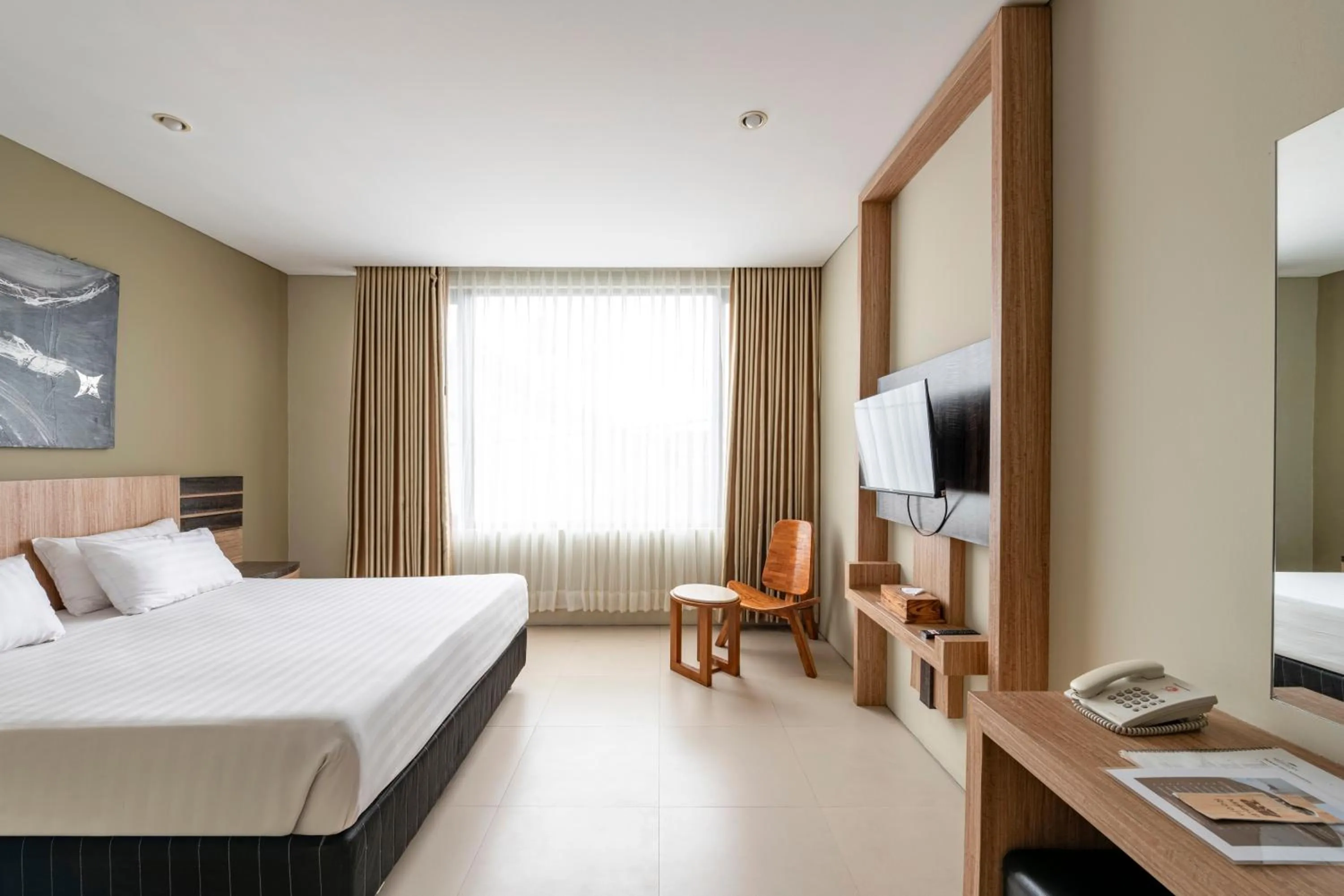 Bedroom, Bed in Mogens Guesthouse