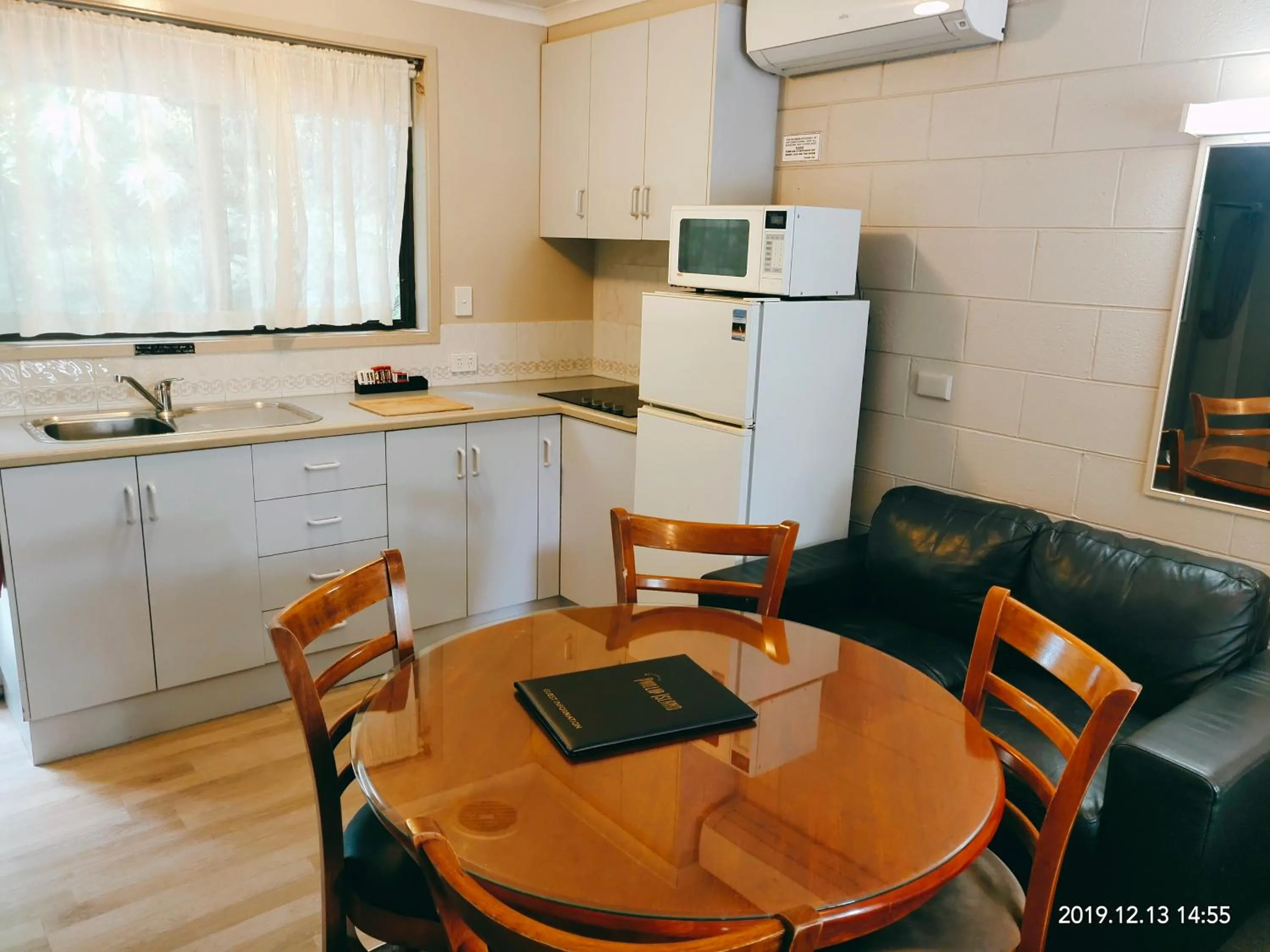 Coachman Motel and Holiday Units