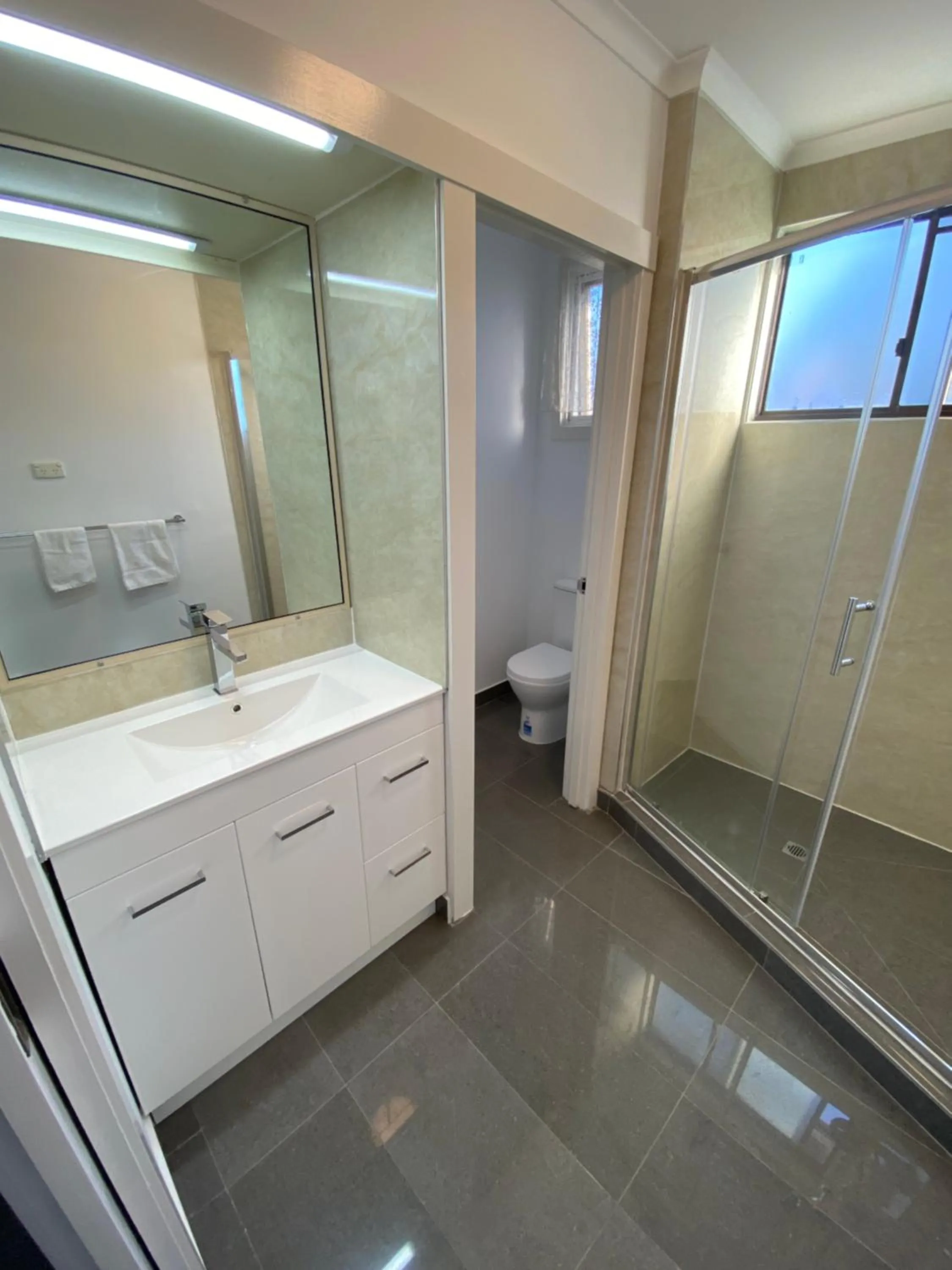 Coachman Motel and Holiday Units