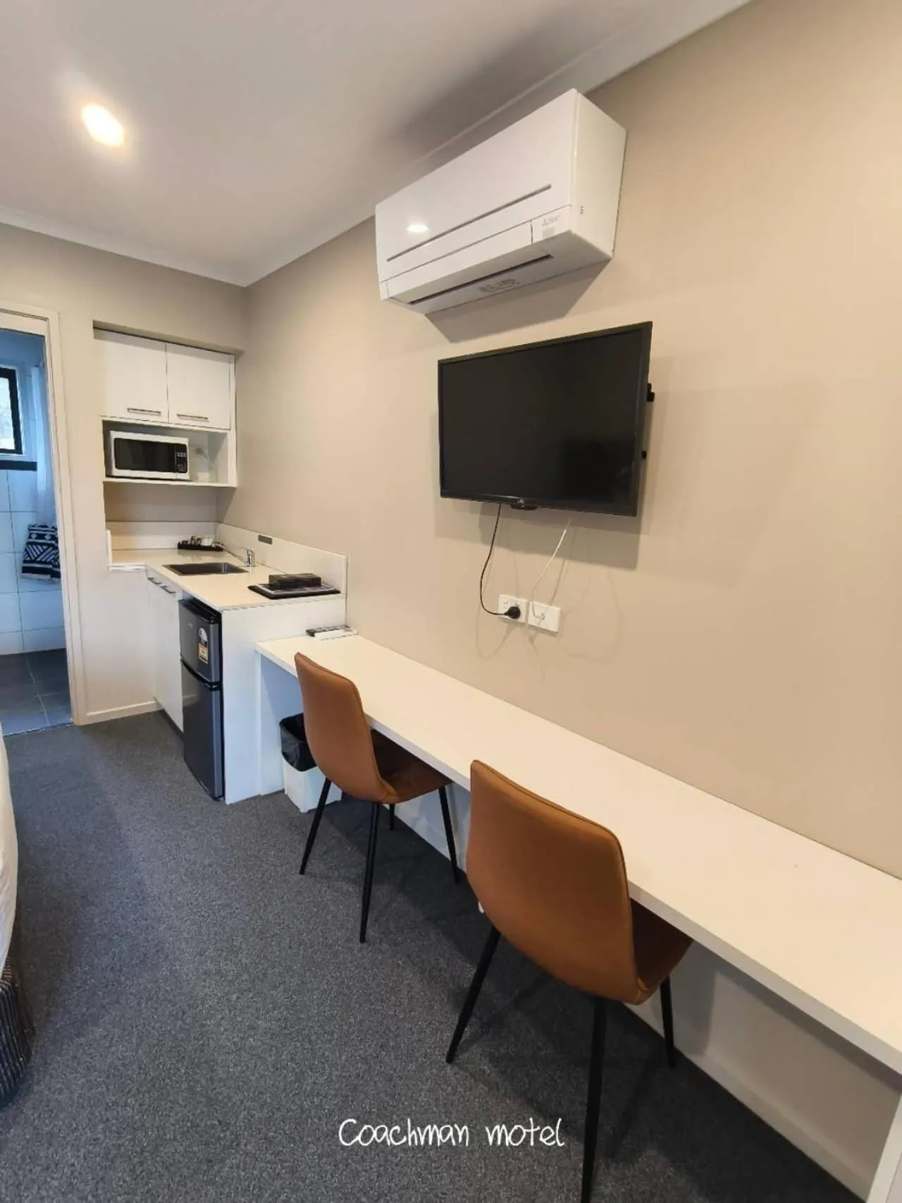 Coachman Motel and Holiday Units