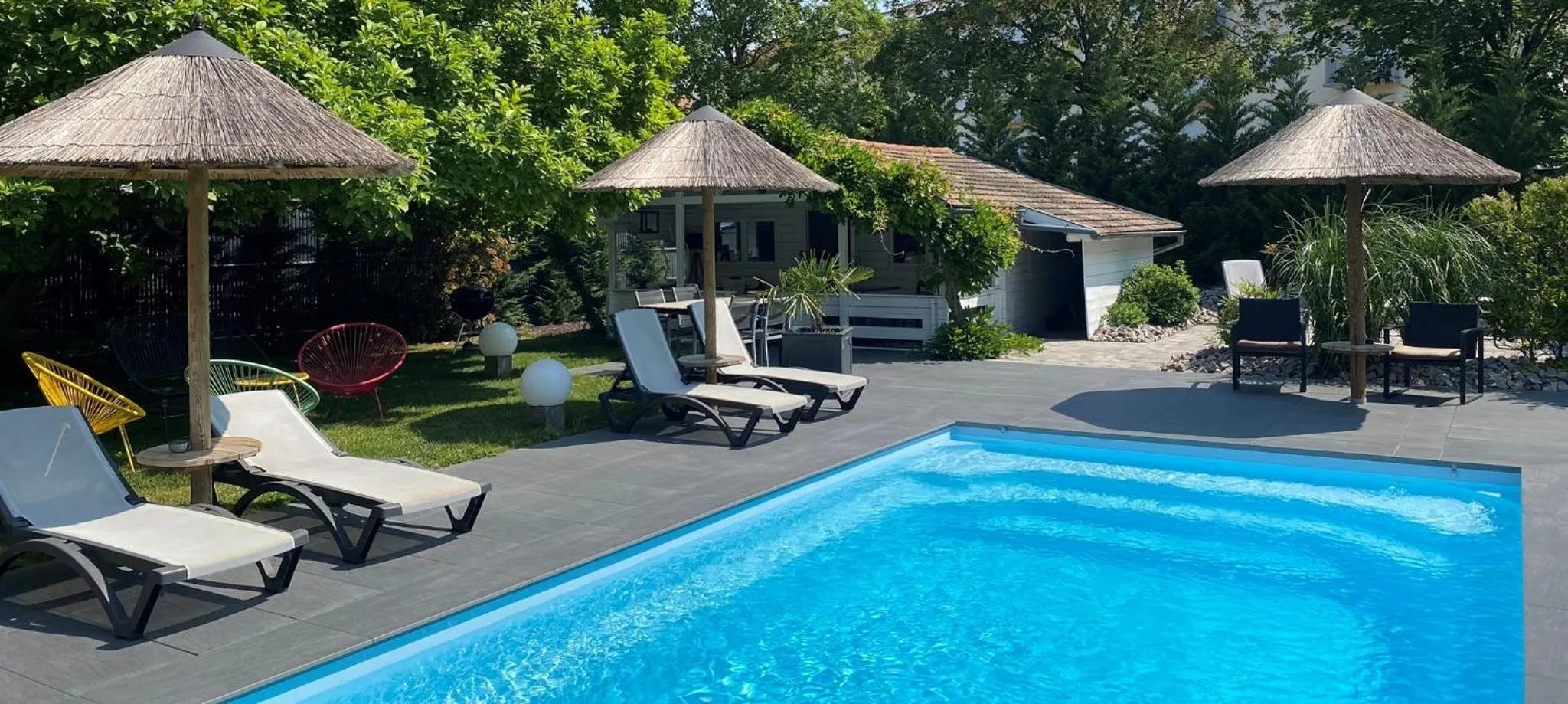 Swimming pool in Les Rives des Habsbourg