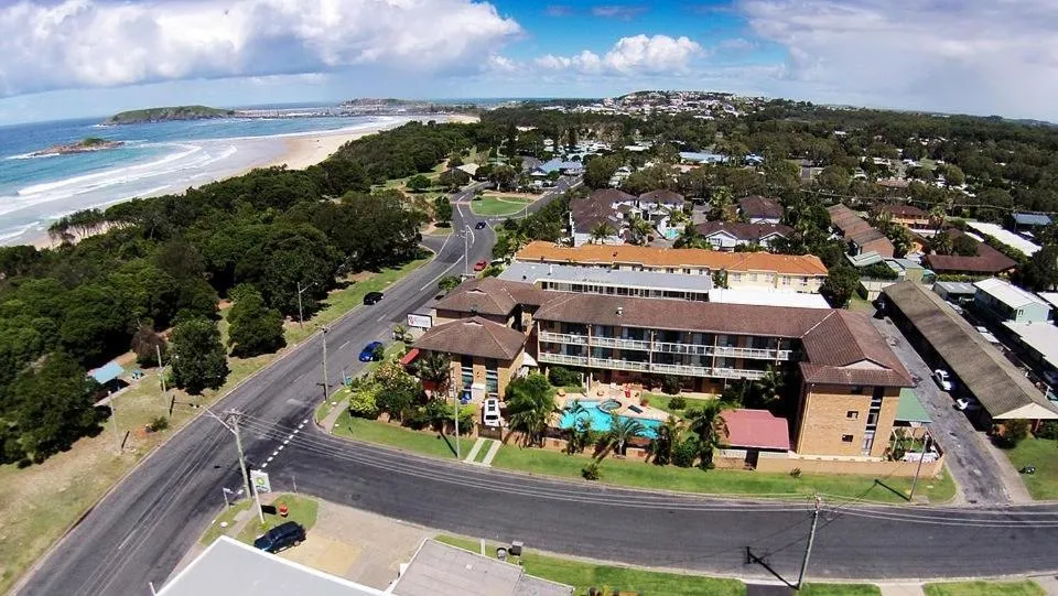 Bird's eye view in The Tahitian