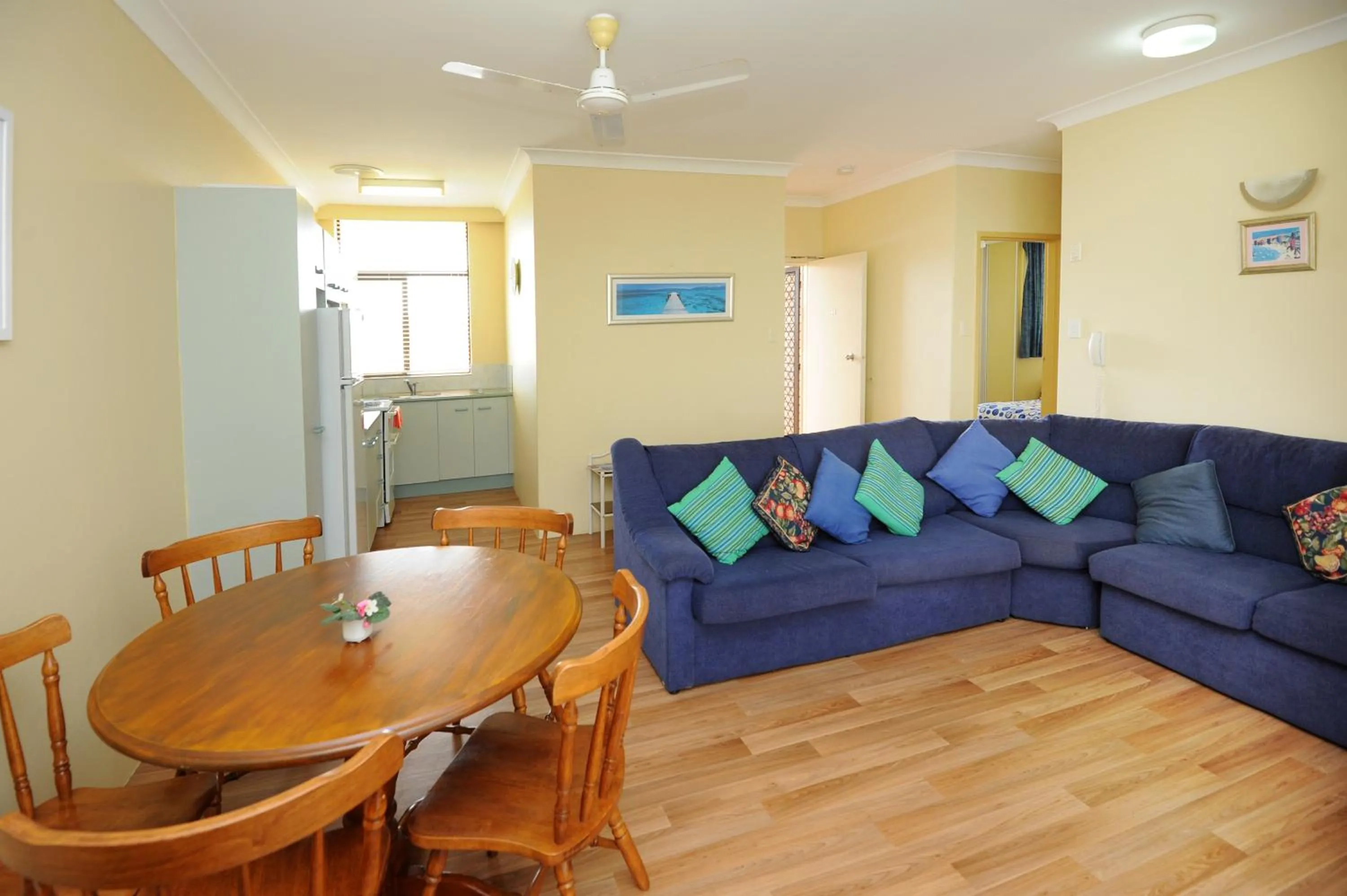 Living room in The Tahitian