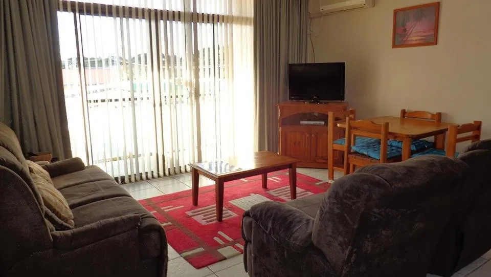 Living room in The Tahitian