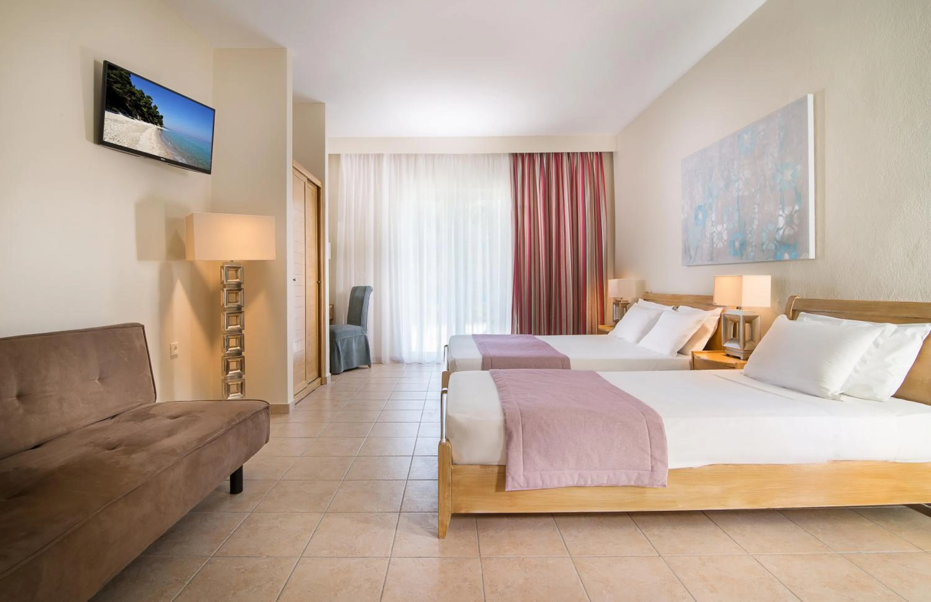 Photo of the whole room, Bed in Alkion Hotel