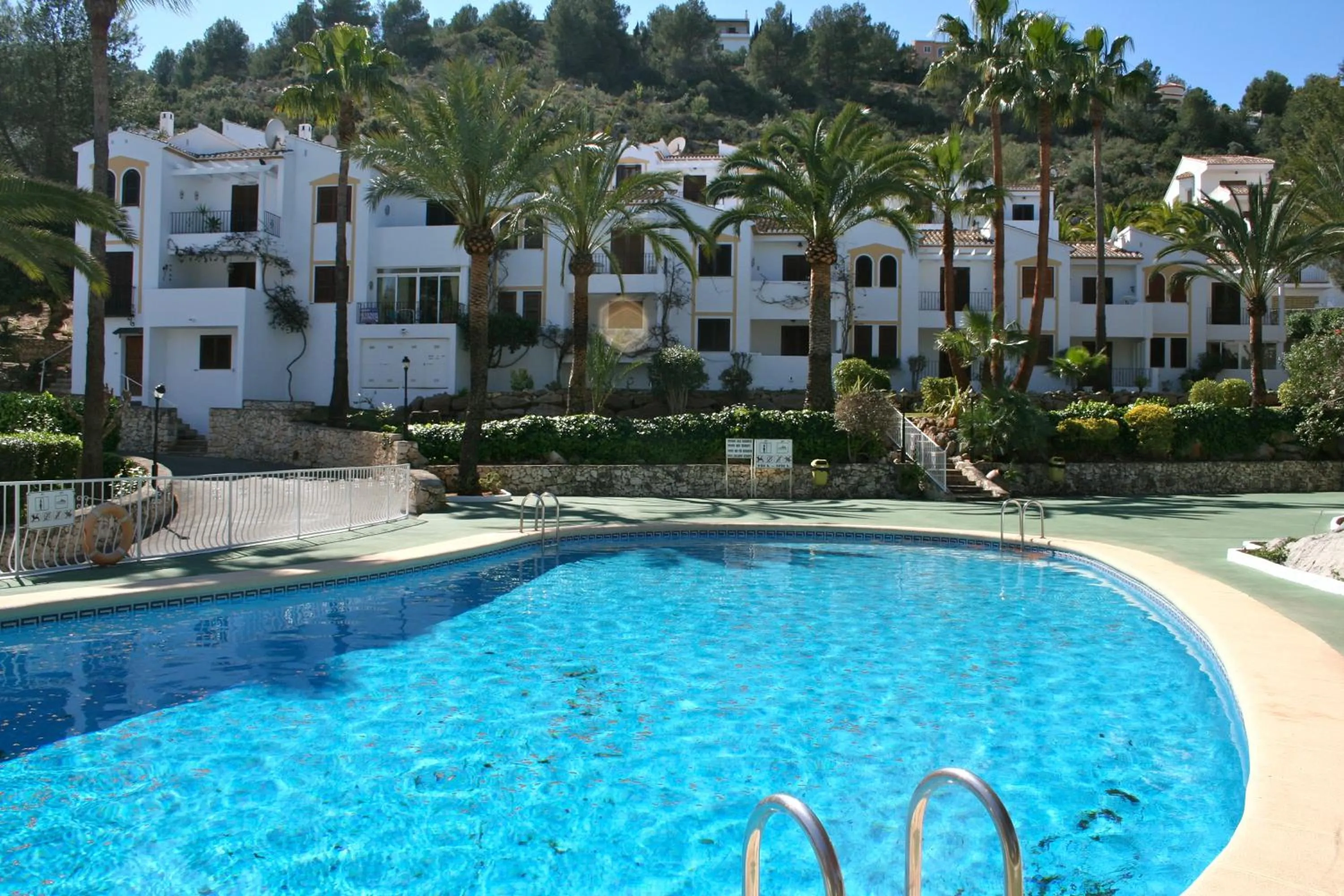 Swimming pool in Buganvilla