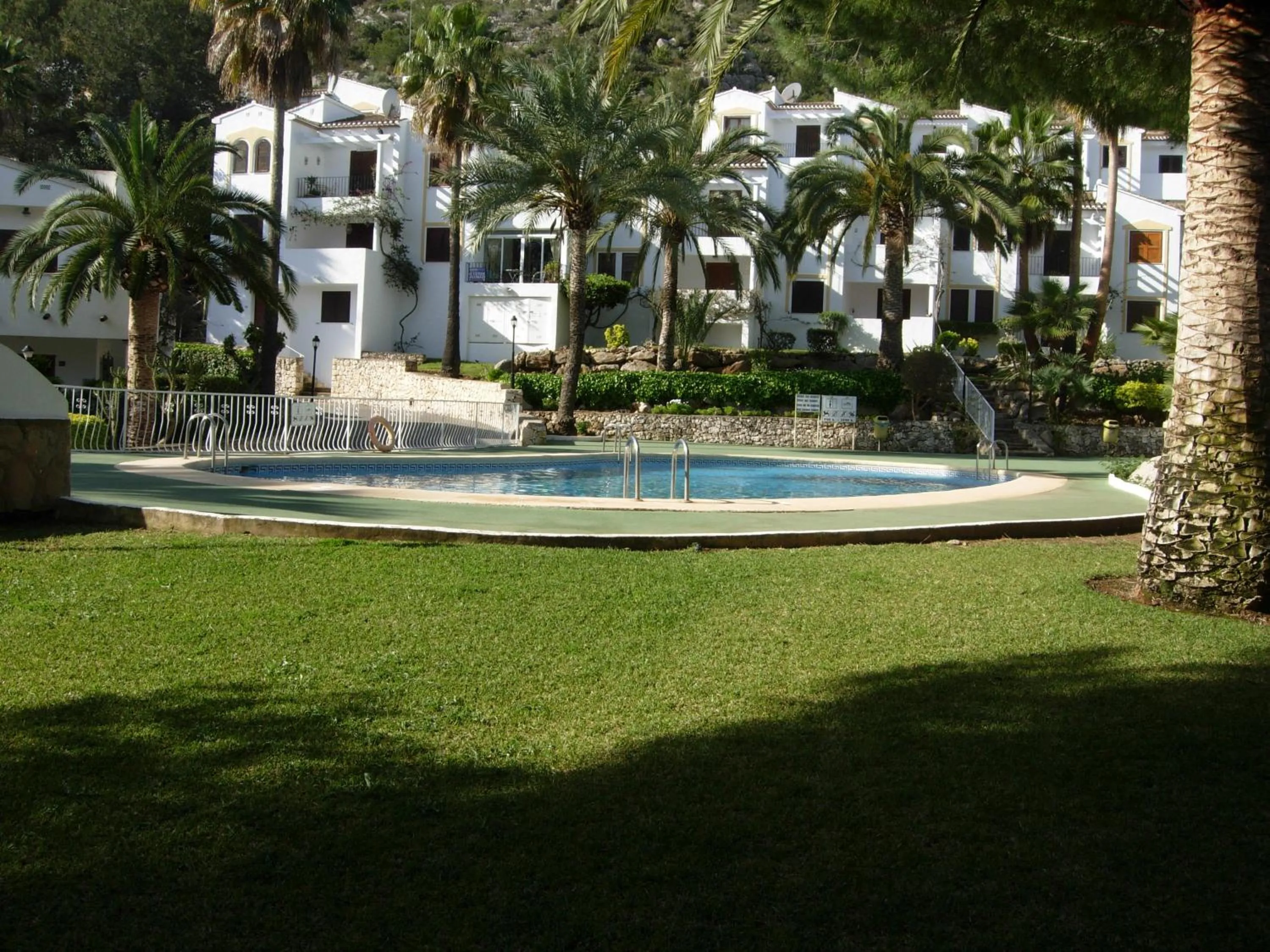 Property building in Buganvilla