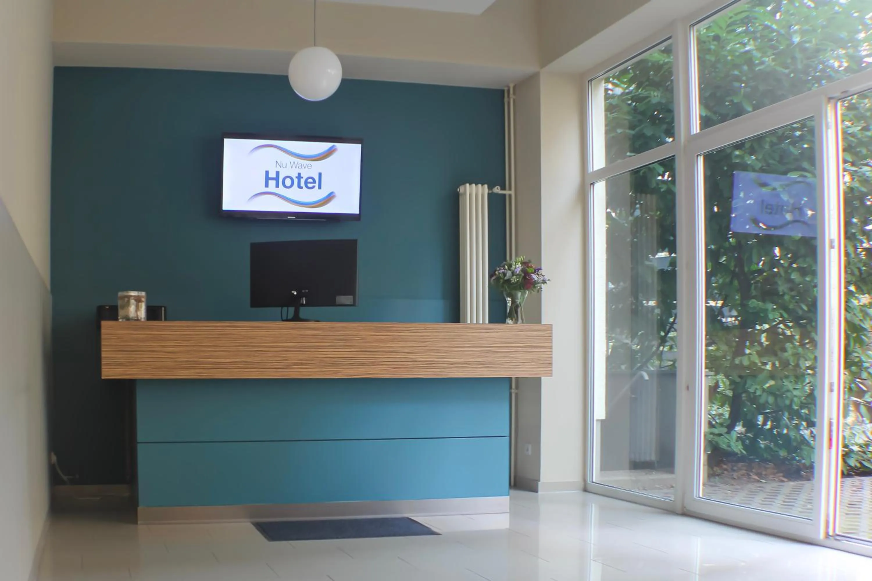 Lobby or reception in Nu Wave Hotel Berlin - Digital Check-In 2025