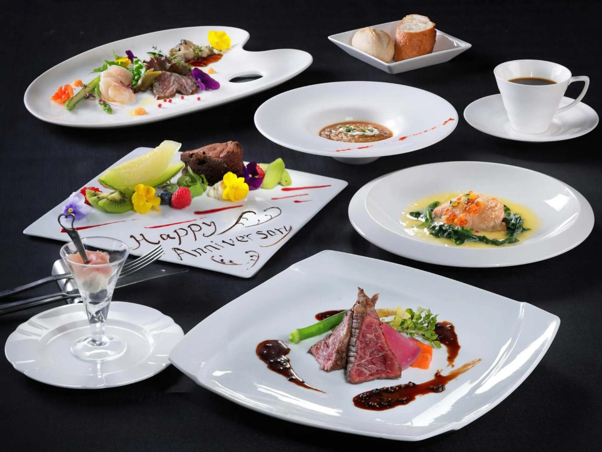 Restaurant/places to eat in ANA Crowne Plaza Narita by IHG