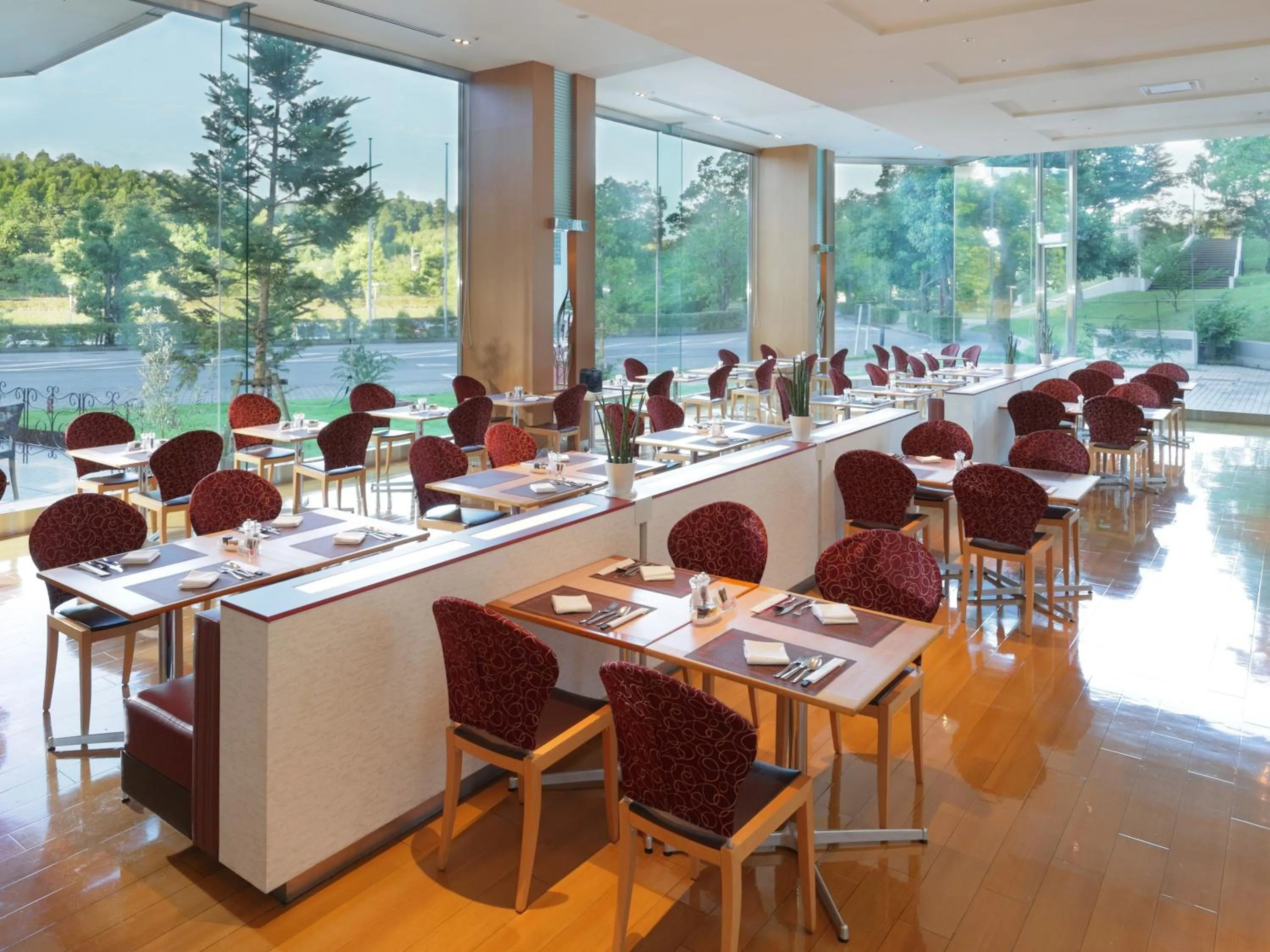 Restaurant/places to eat in ANA Crowne Plaza Narita by IHG