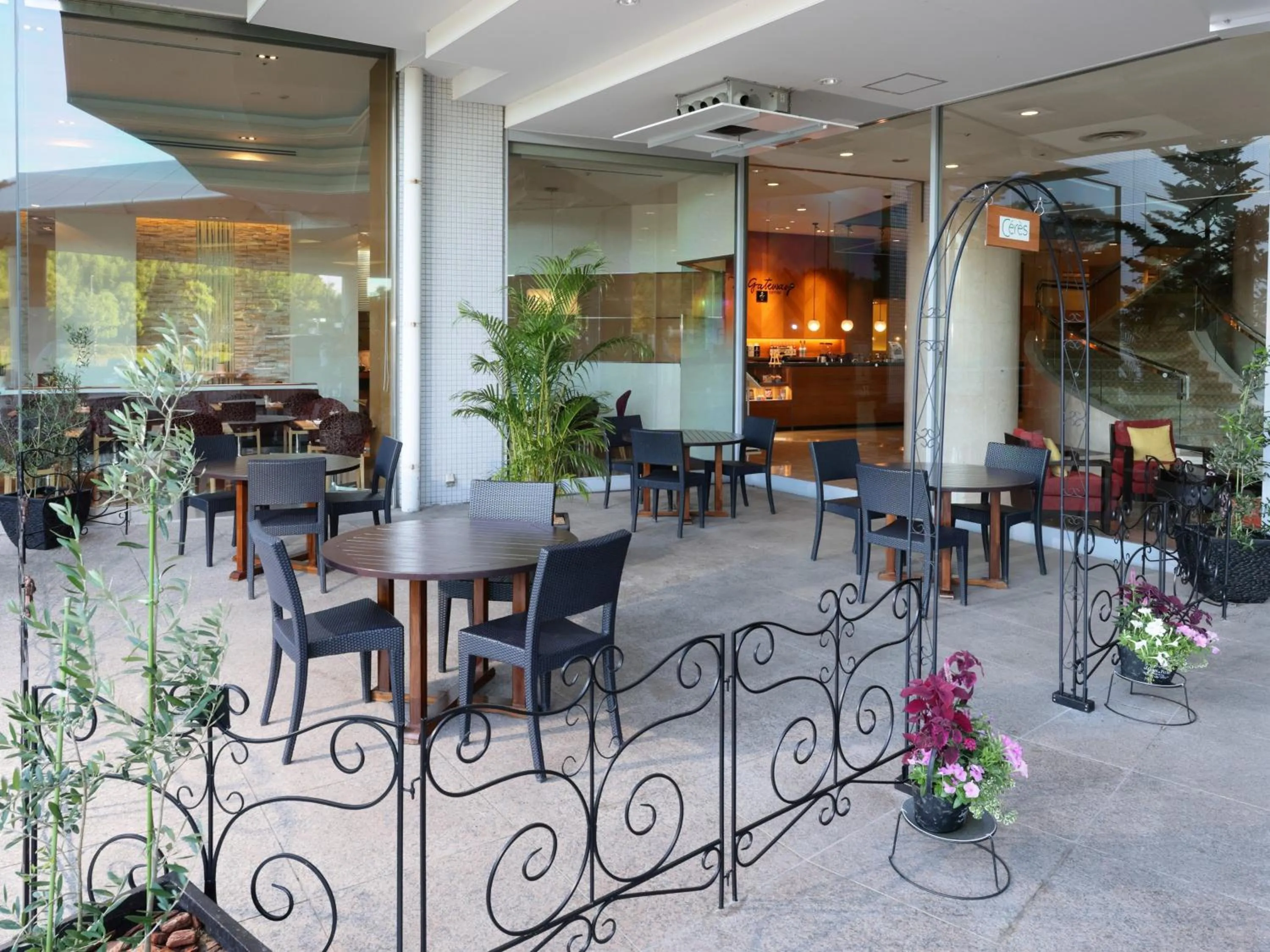 Restaurant/places to eat in ANA Crowne Plaza Narita by IHG