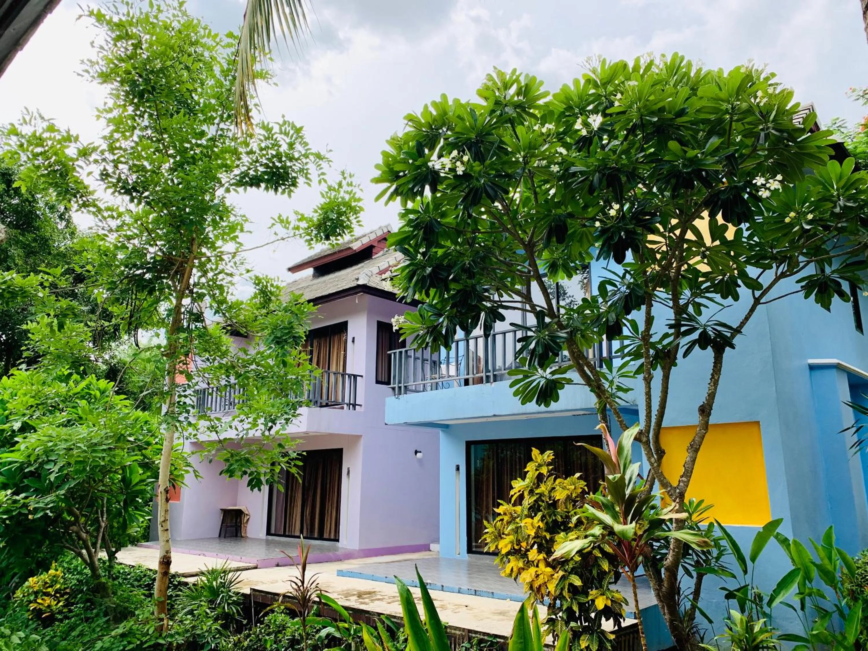 Property building in Bura Lumpai Resort