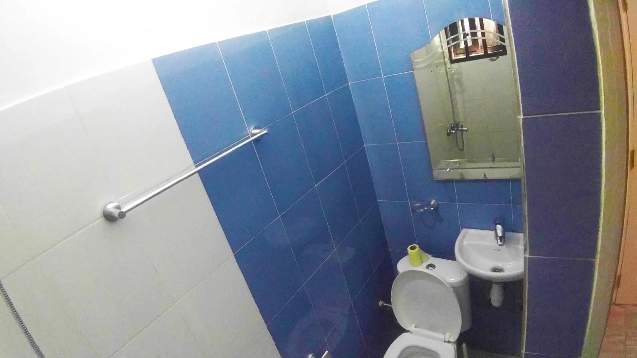 Bathroom in Hôtel YABISSO