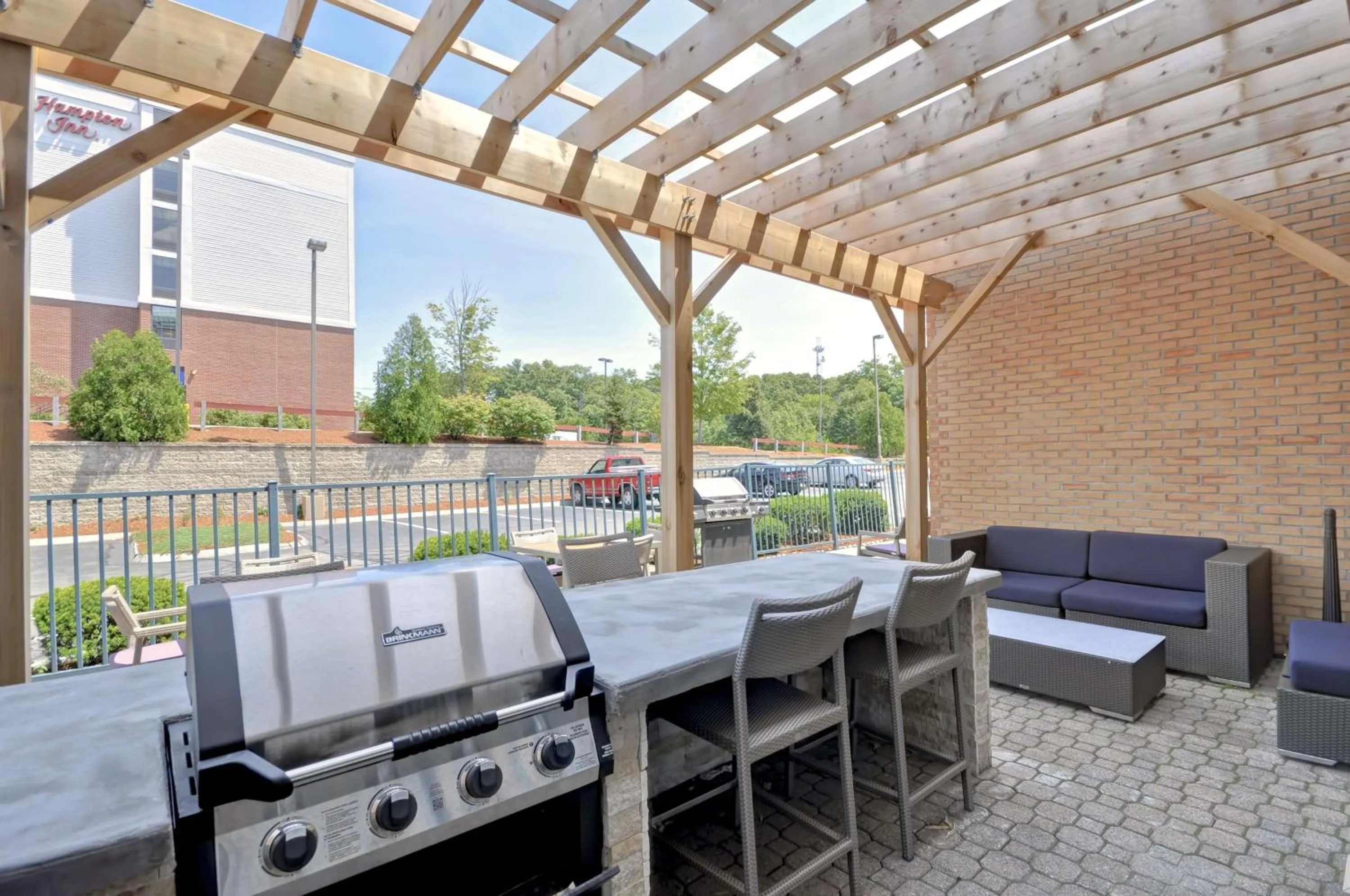 Patio in Homewood Suites by Hilton Boston - Peabody