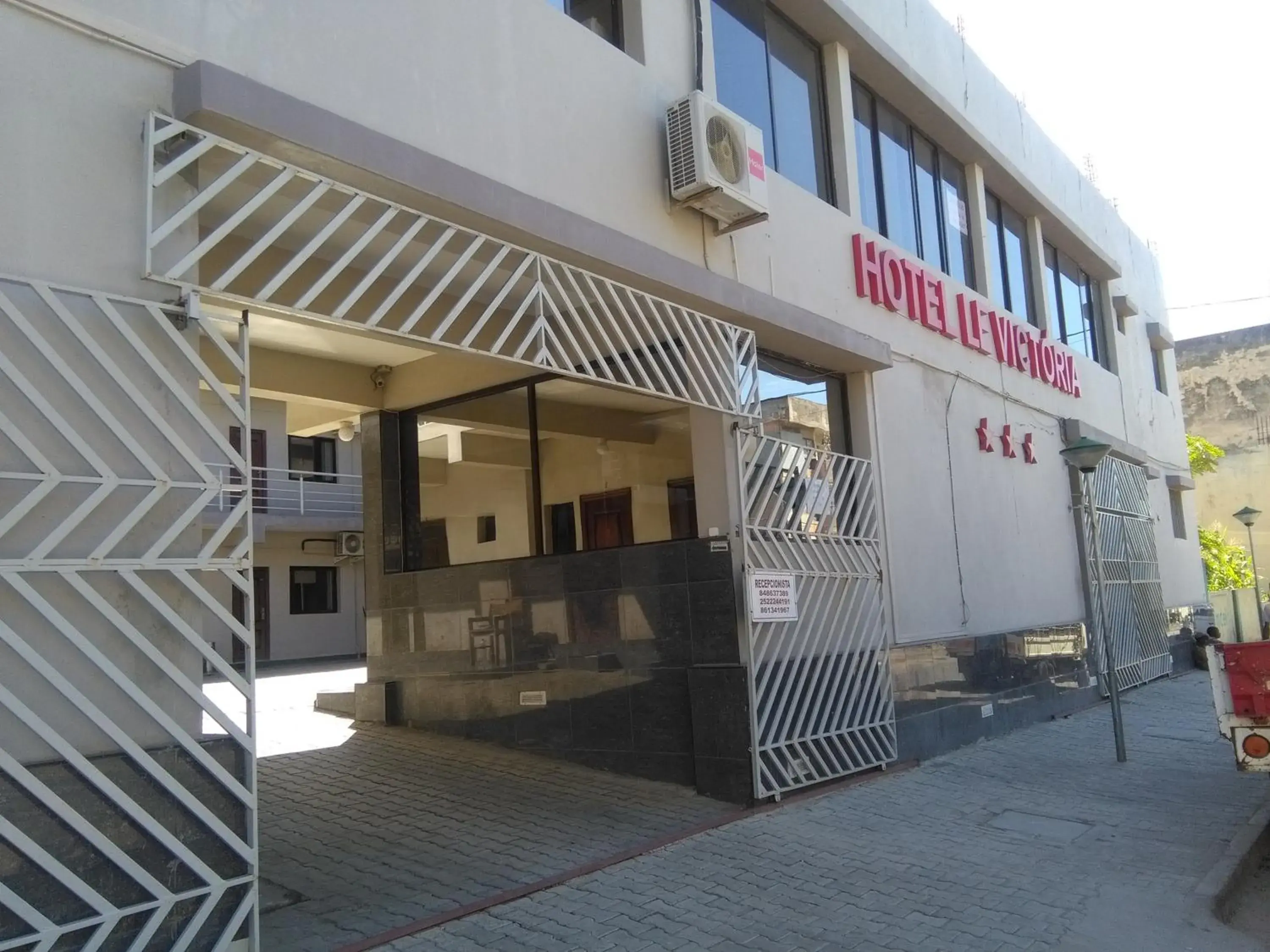 Le Victoria Le Victoria