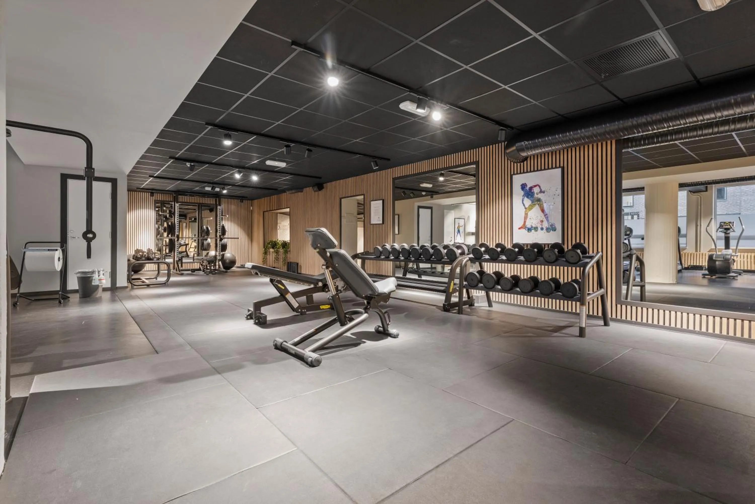 Fitness centre/facilities in Home Hotel Astoria