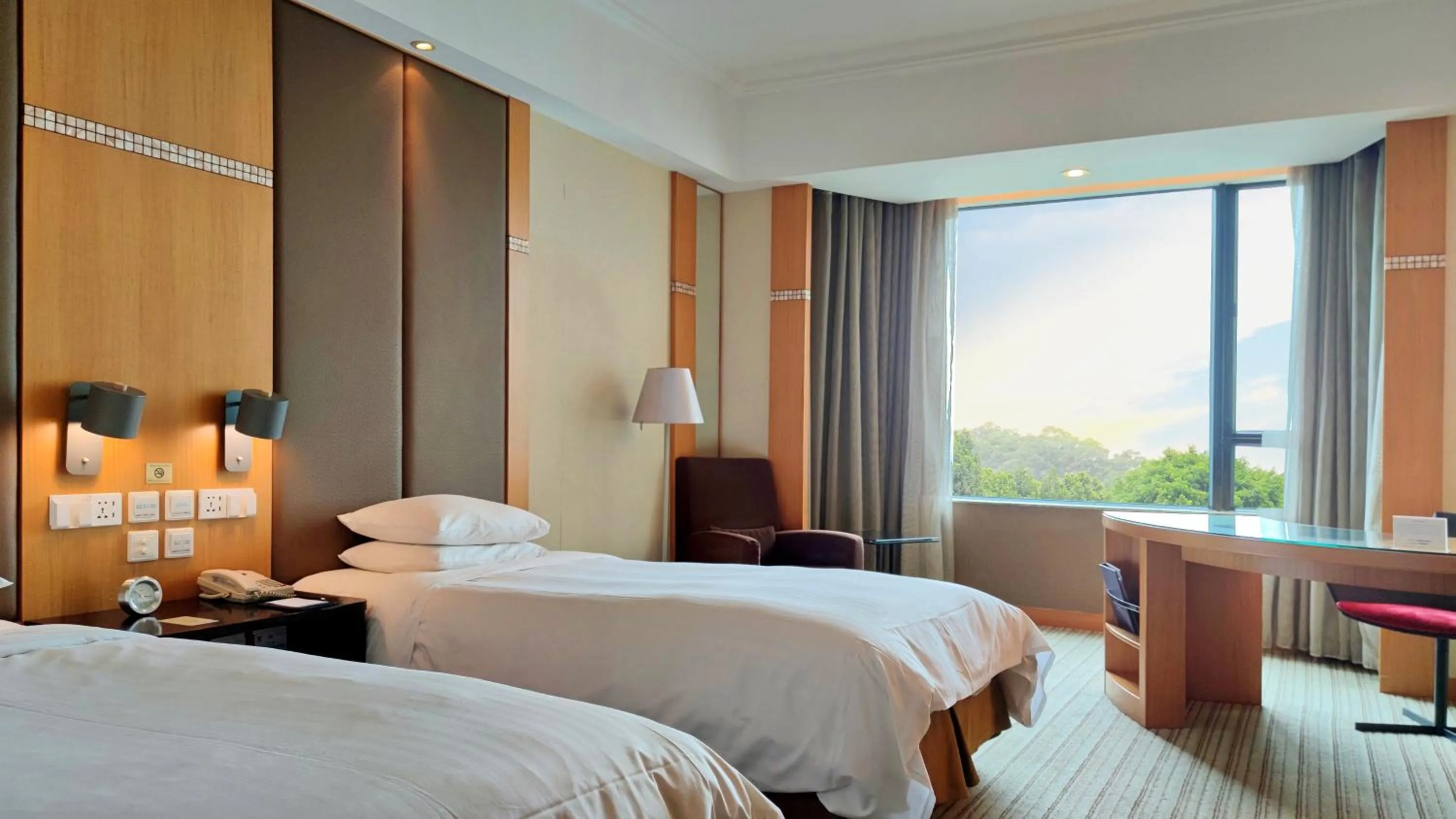 New World Shunde Hotel