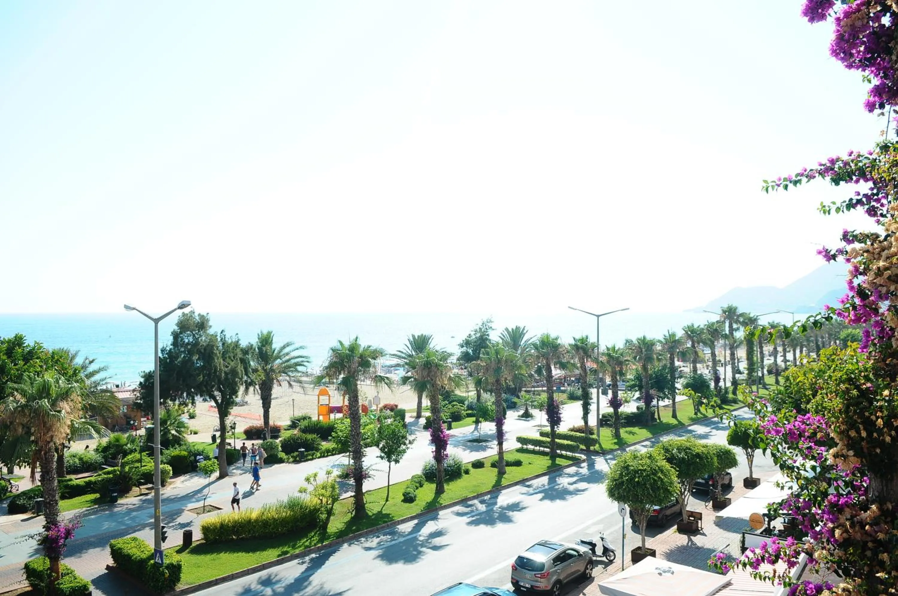 Street view in Kleopatra Beach Yildiz Hotel
