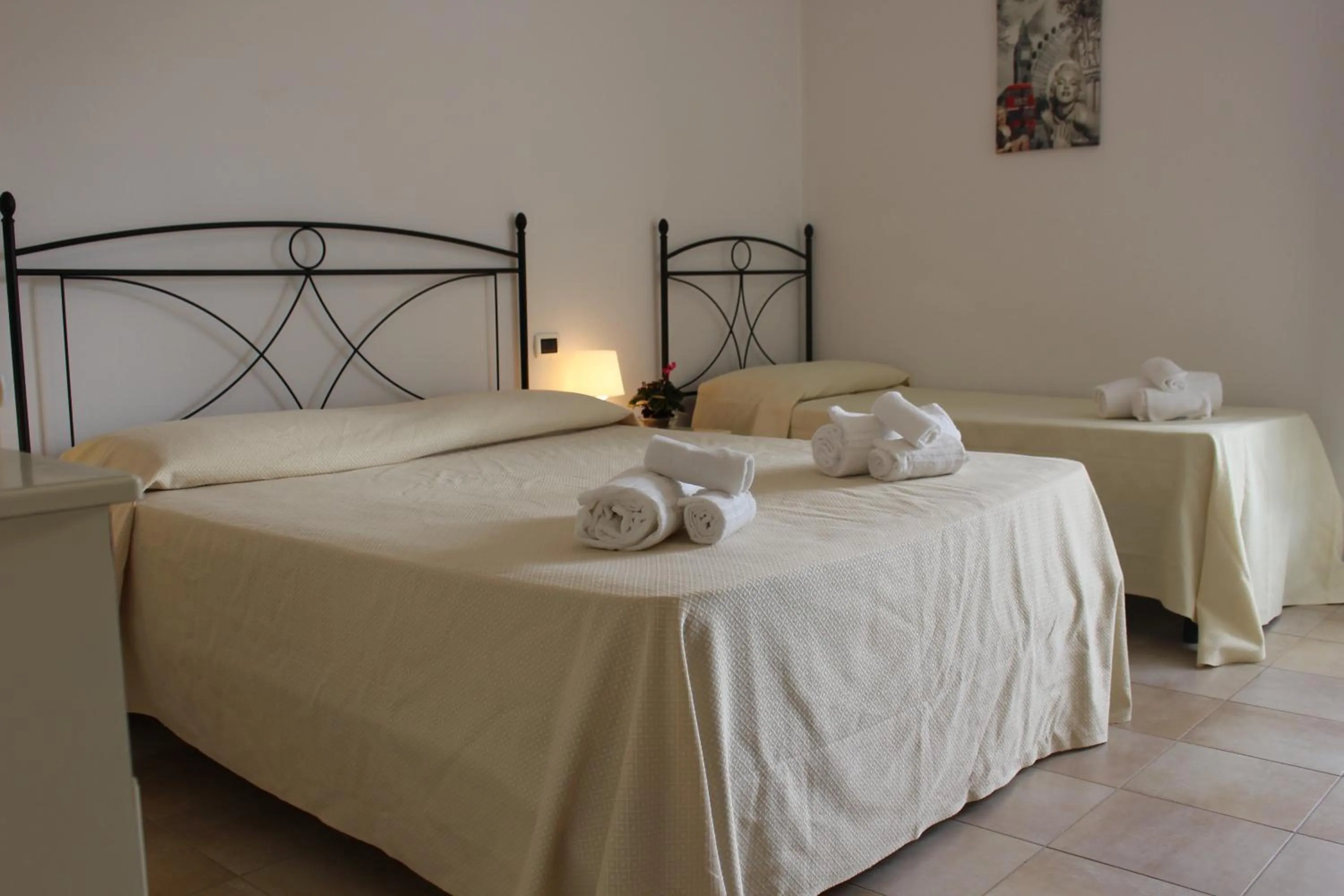 Bed in Aba Village RTA