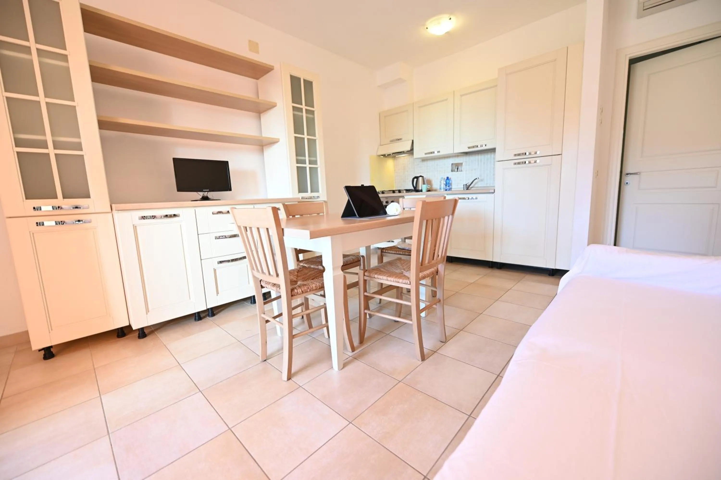 Kitchen or kitchenette in Aba Village RTA