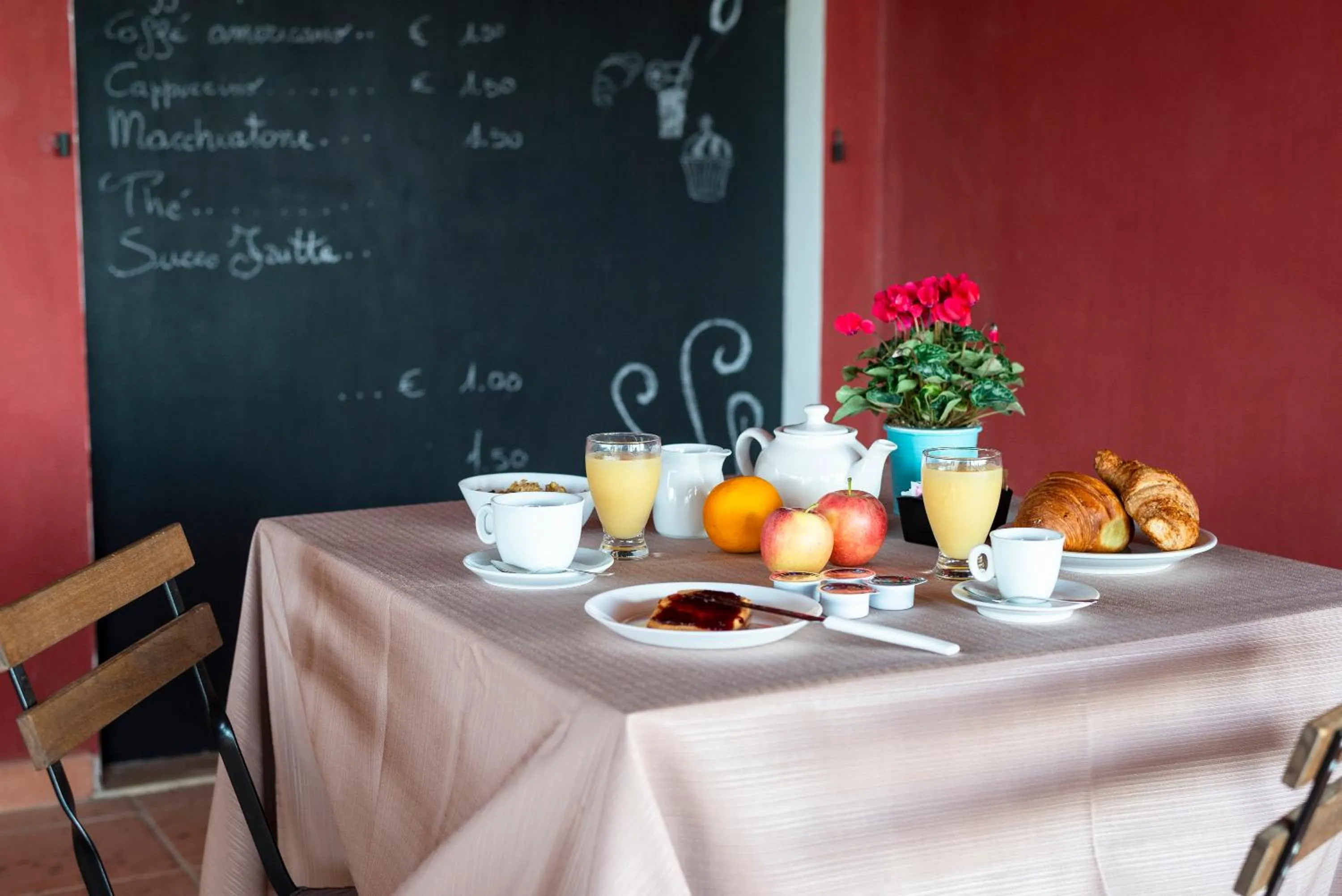 Breakfast in Aba Village RTA