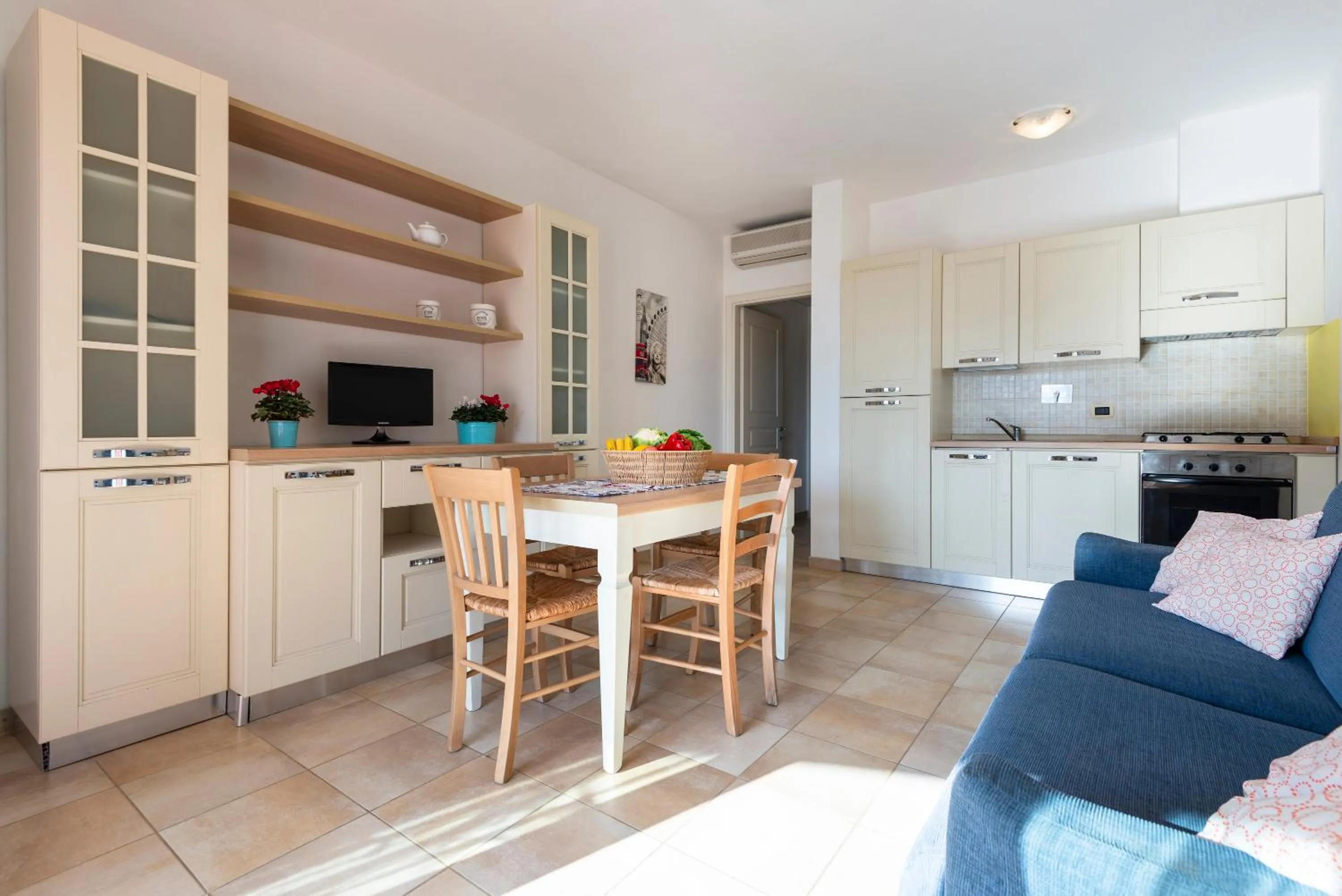 Kitchen or kitchenette in Aba Village RTA